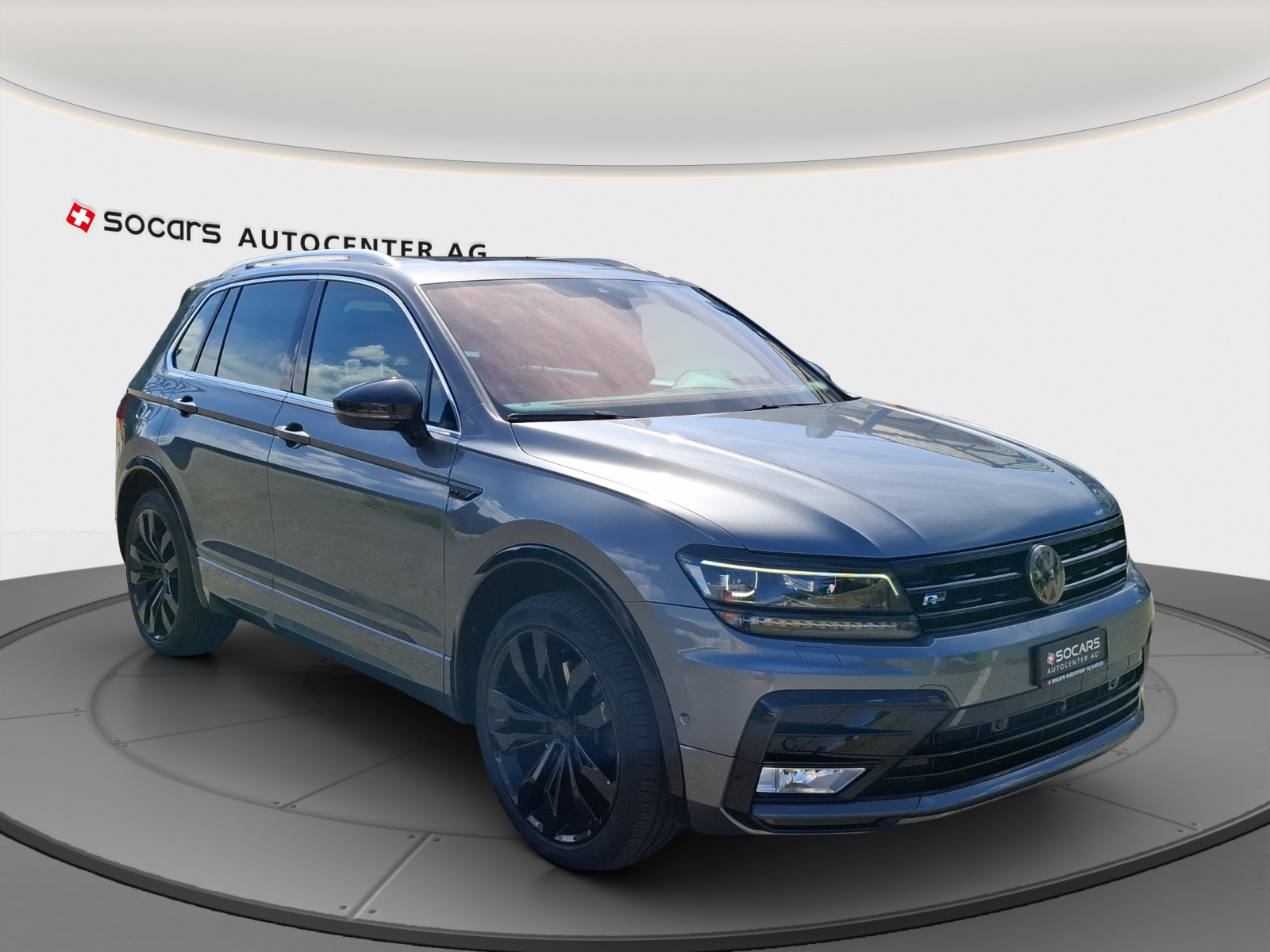 VW Tiguan 2.0TSI R Line Highline 4Motion DSG-image-3