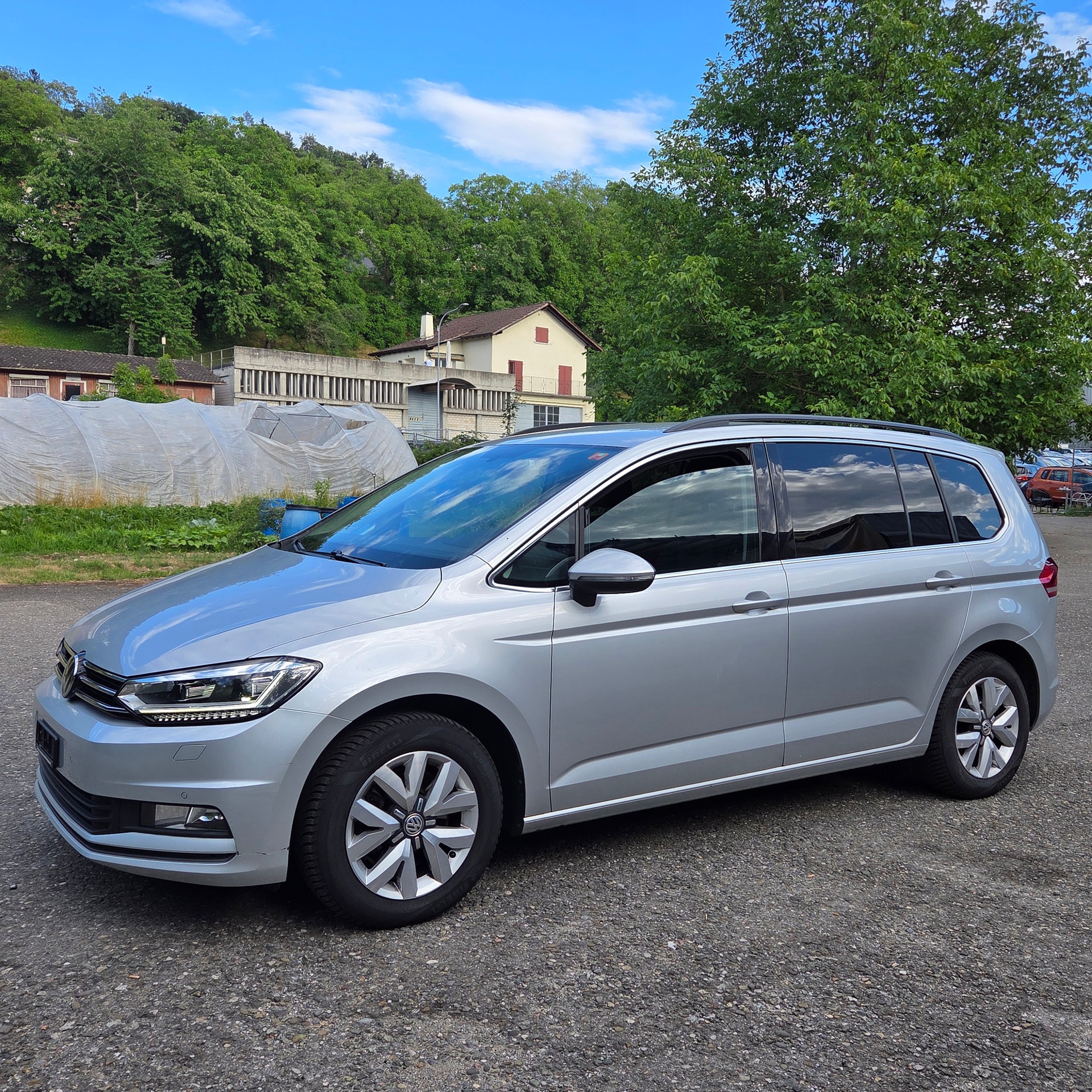 VW Touran 1.6 TDI BlueMotion Technology Comfortline DSG-image-0