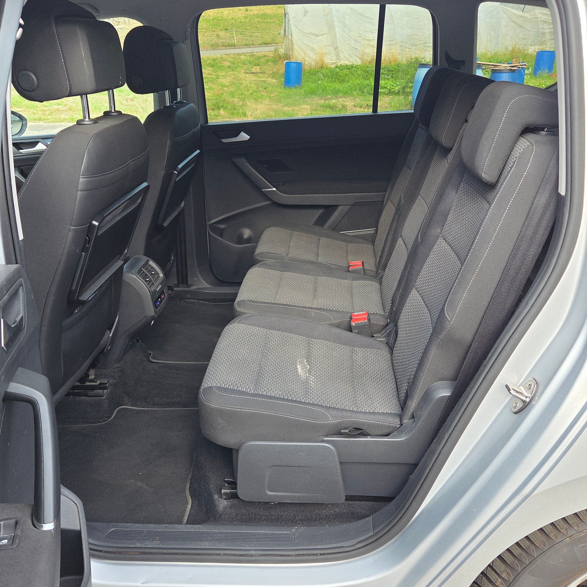 VW Touran 1.6 TDI BlueMotion Technology Comfortline DSG-image-8