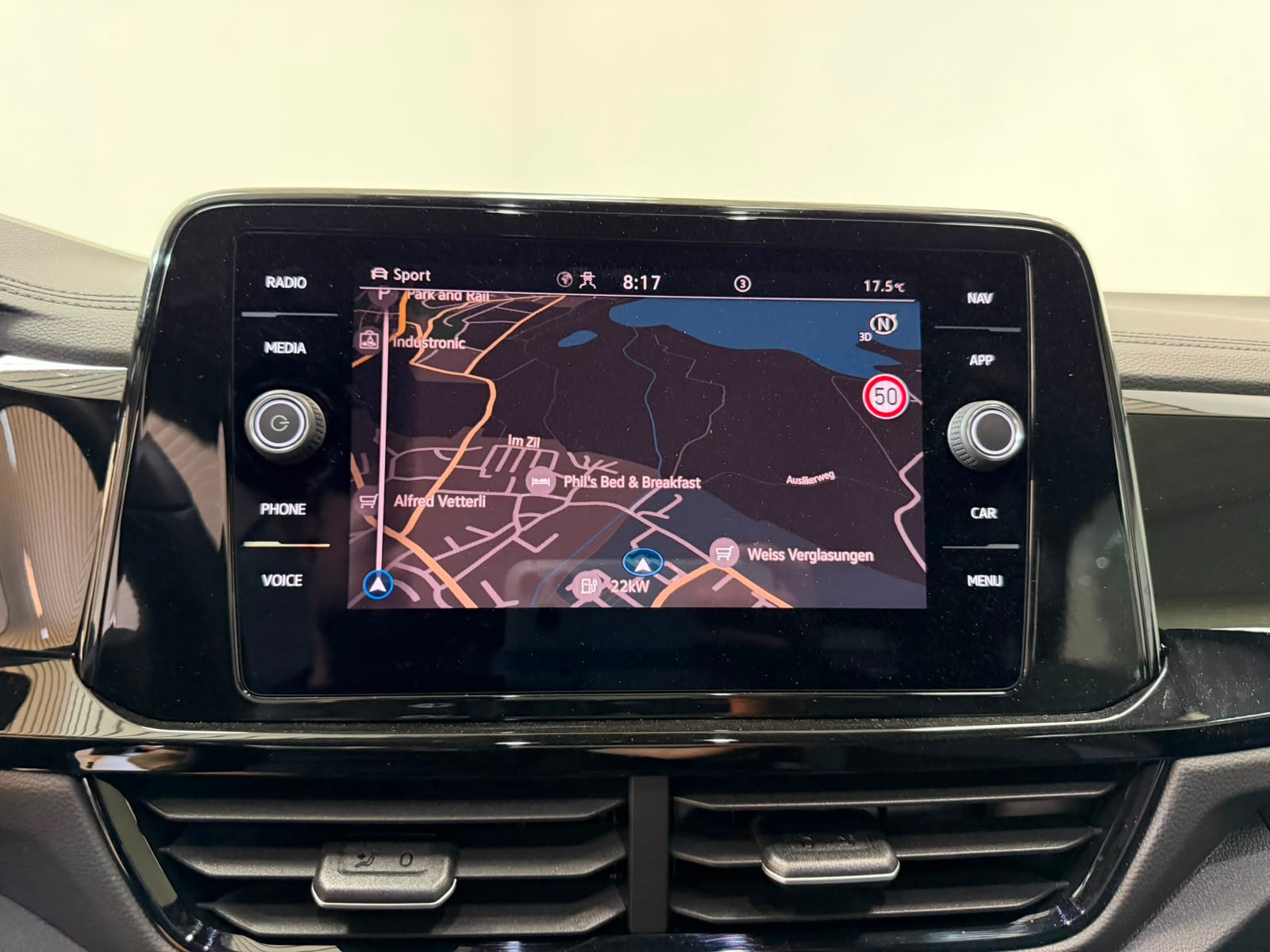 VW T-Roc Cabriolet 1.5 TSI EVO R-Line DSG-image-14
