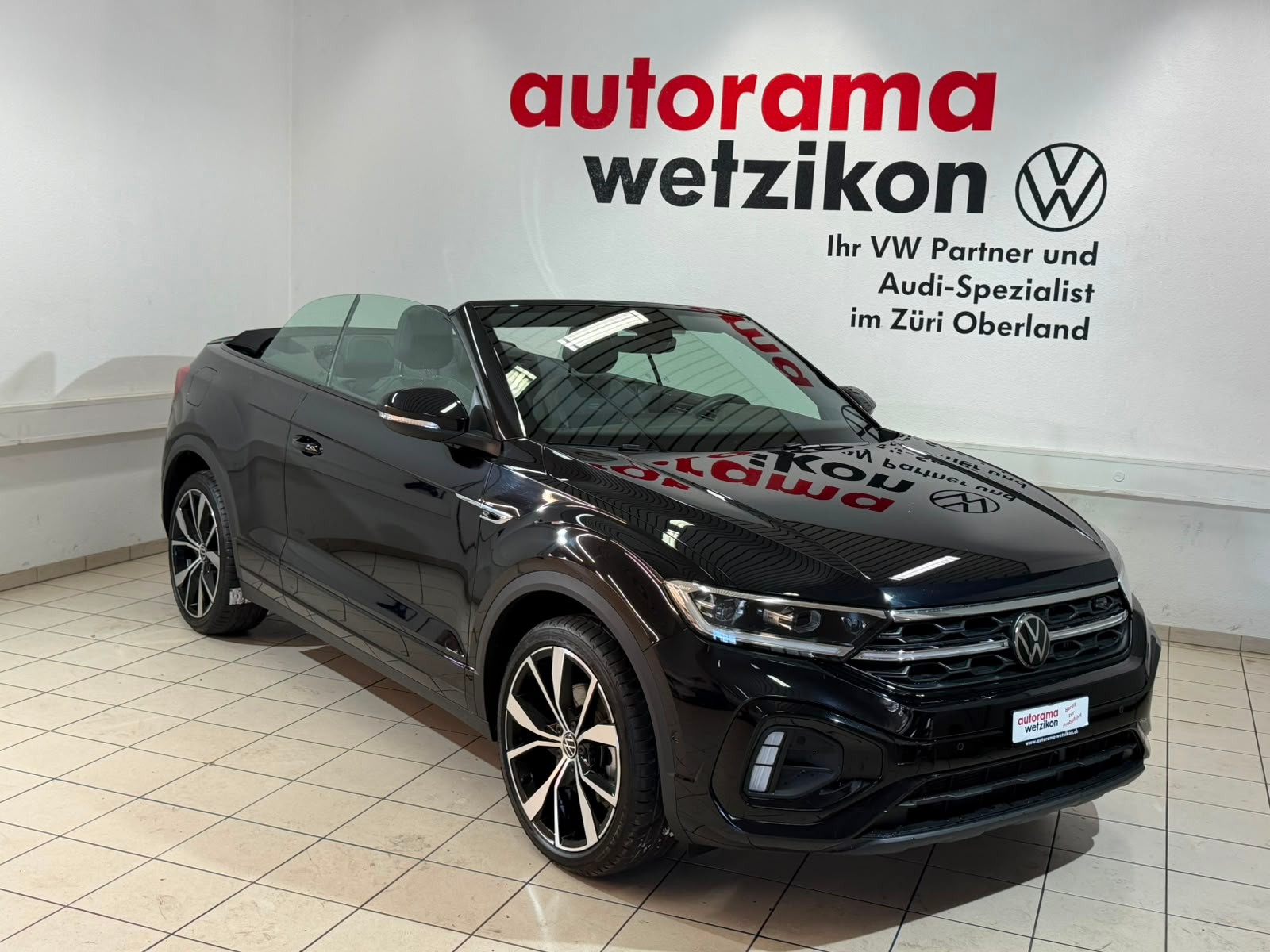 VW T-Roc Cabriolet 1.5 TSI EVO R-Line DSG-image-2