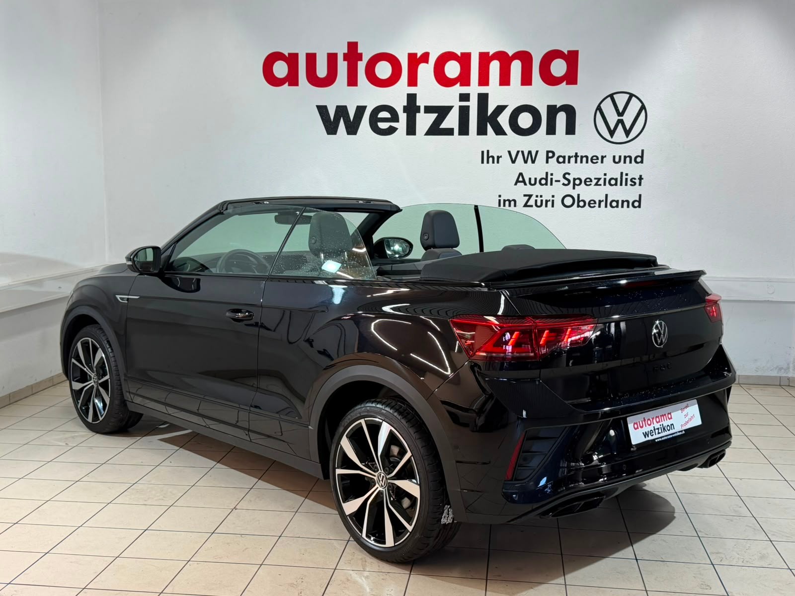 VW T-Roc Cabriolet 1.5 TSI EVO R-Line DSG-image-4