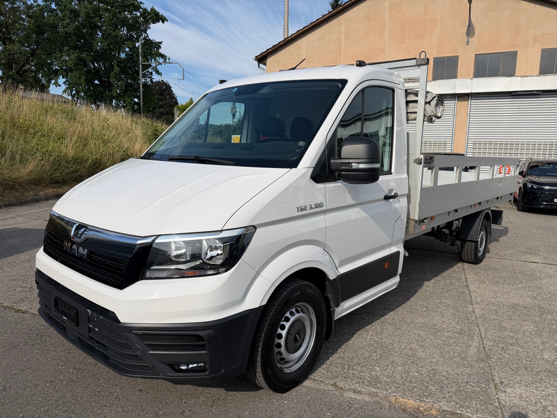 MAN TGE 3.180 Lang-image-0