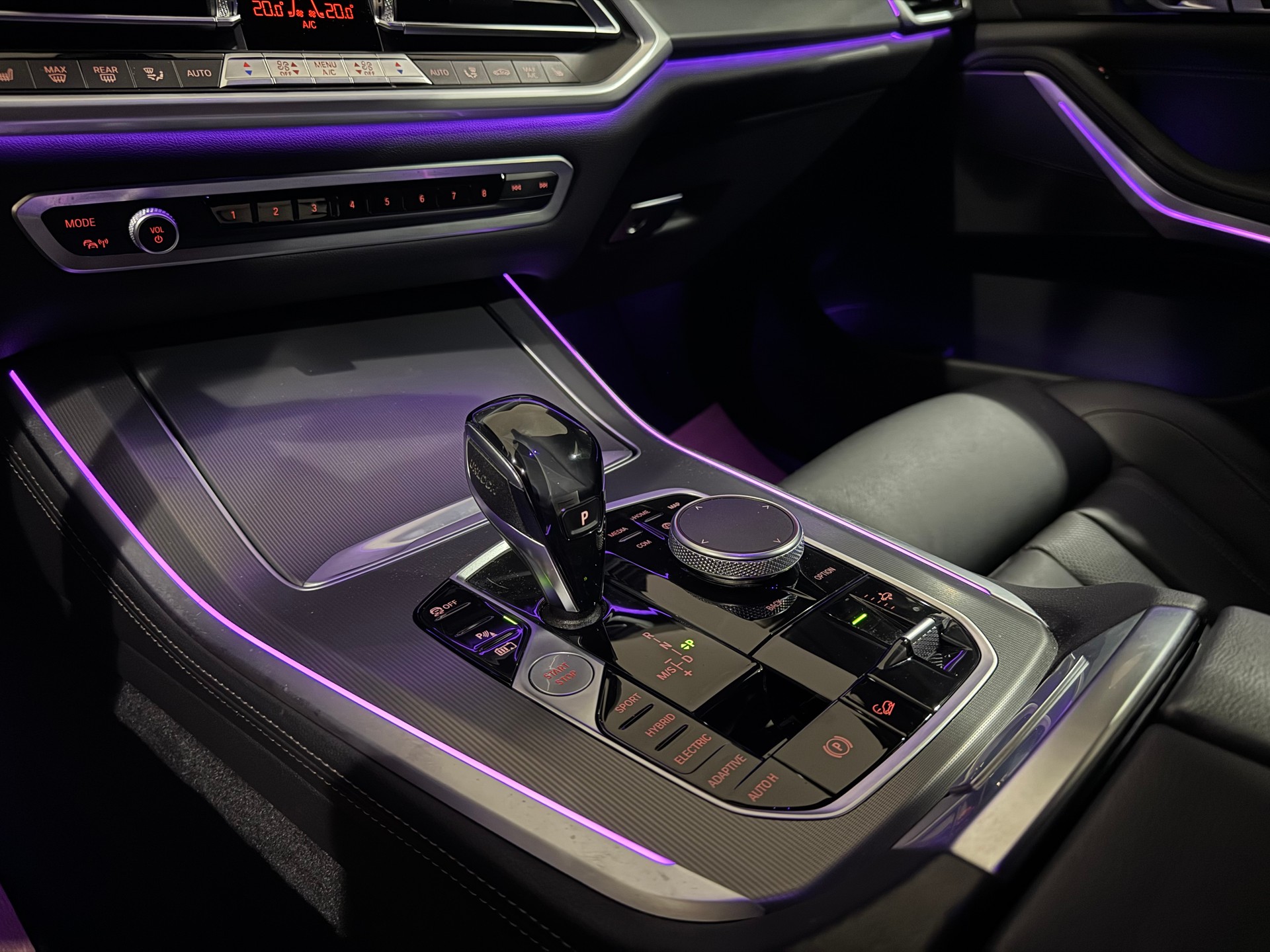 BMW X5 xDrive45e M Sport Steptronic | CH | 1.Hand |-image-17