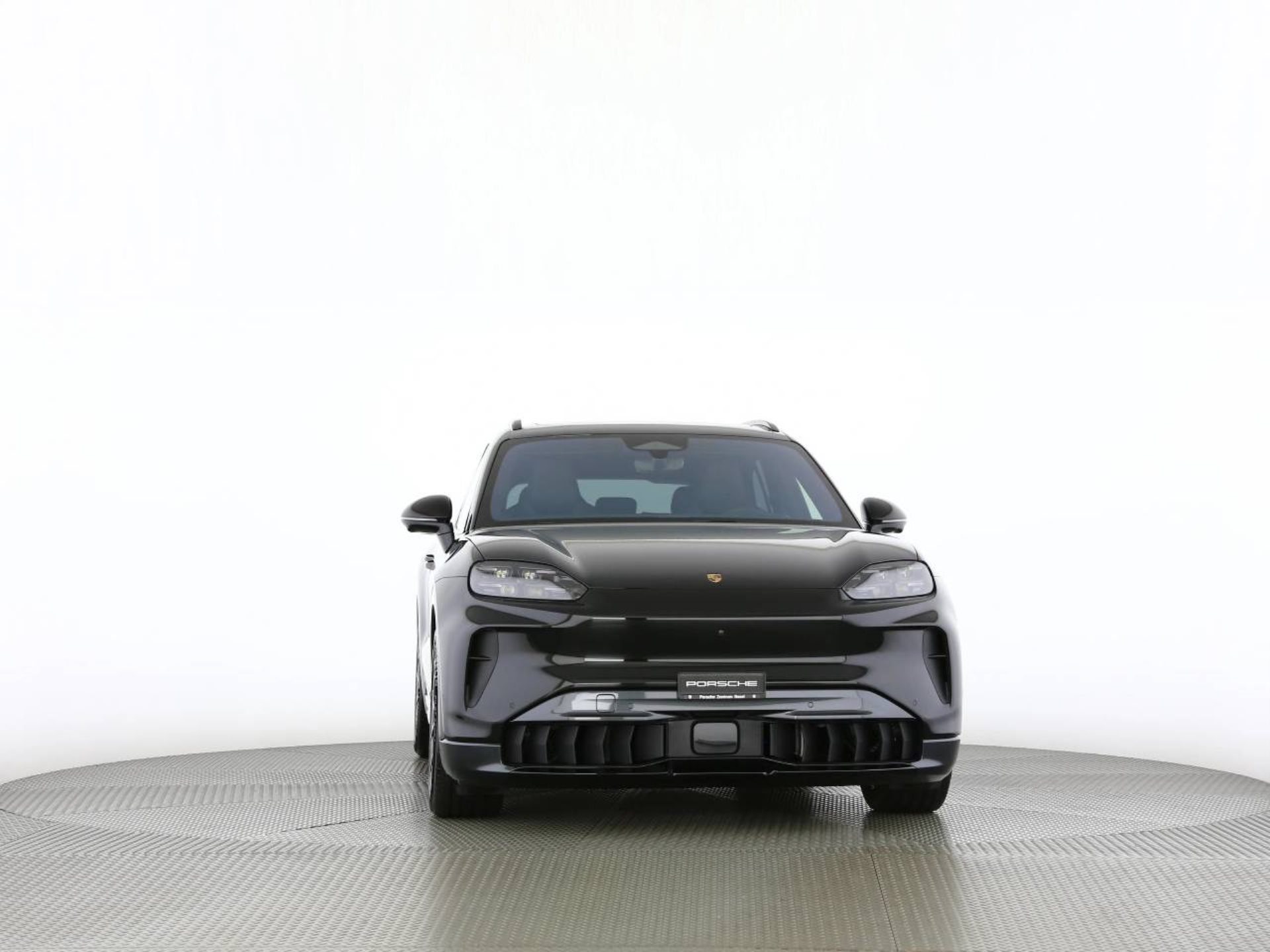 PORSCHE Cayenne S Electric-image-29