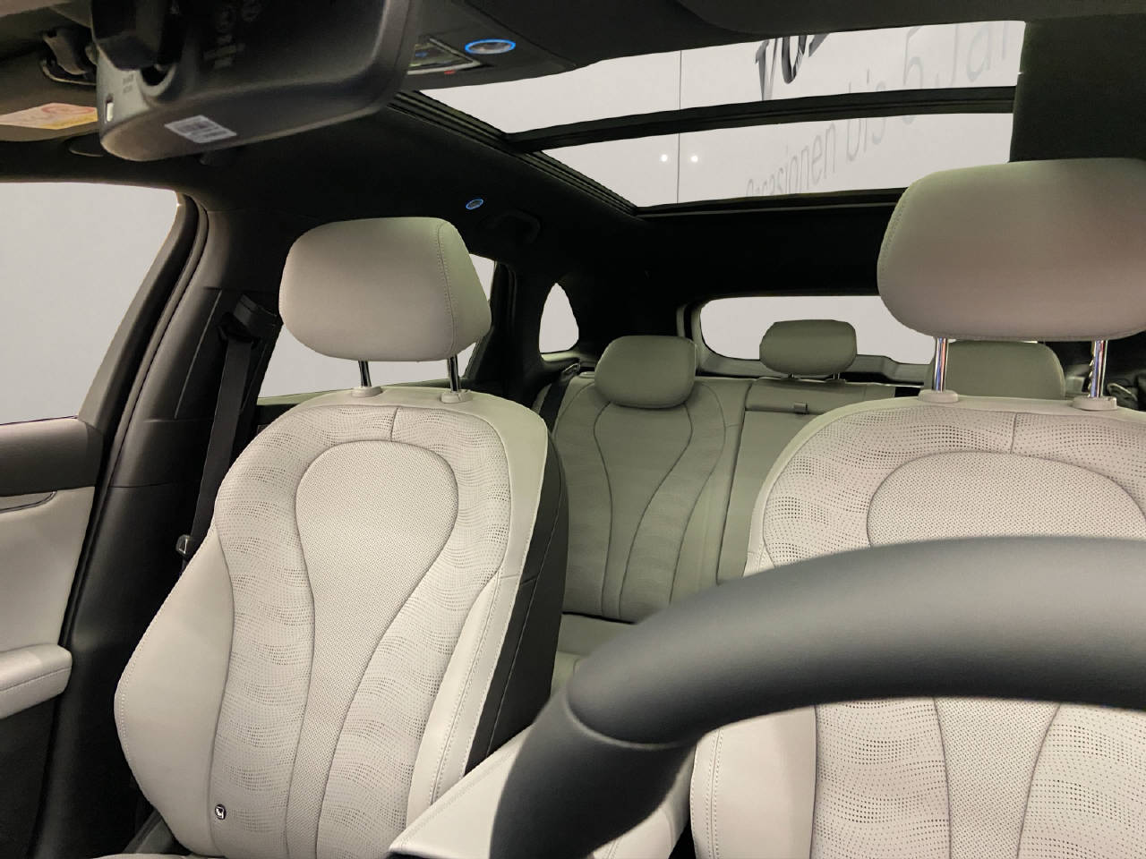 BYD Seal 6 DM-i Touring Comfort-image-11