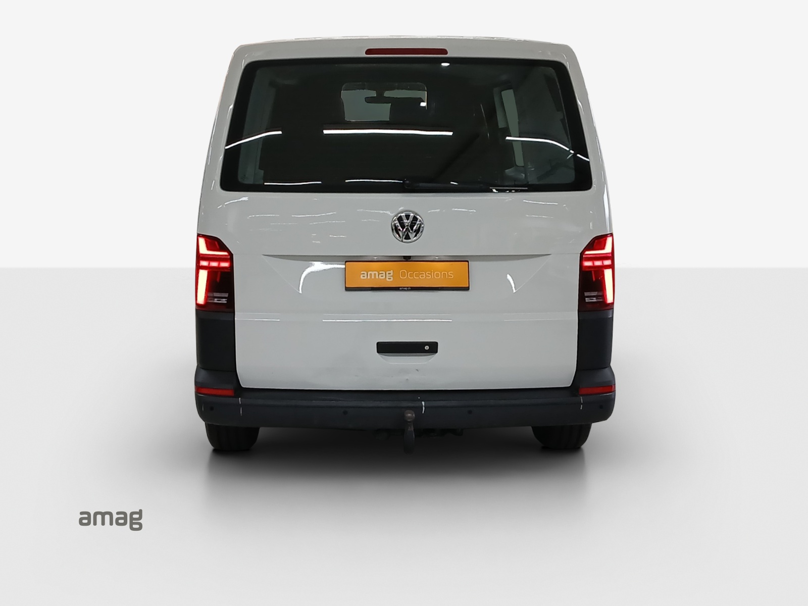 VW T6.1 2.0 TDI 4Motion DSG-image-3