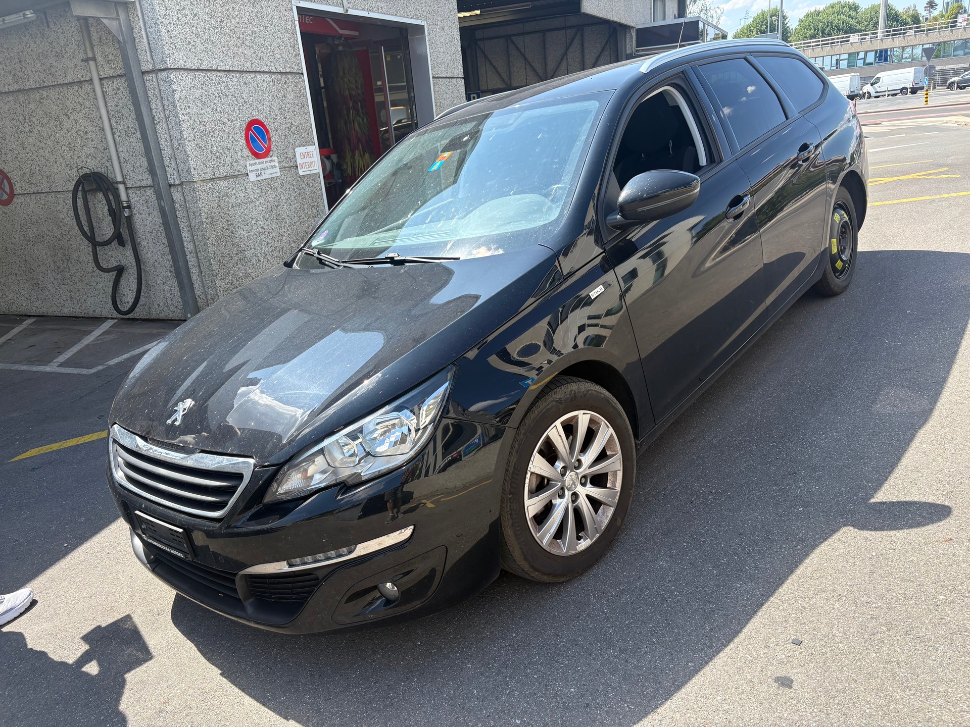 PEUGEOT 308 SW 1.2 THP Active Automatic