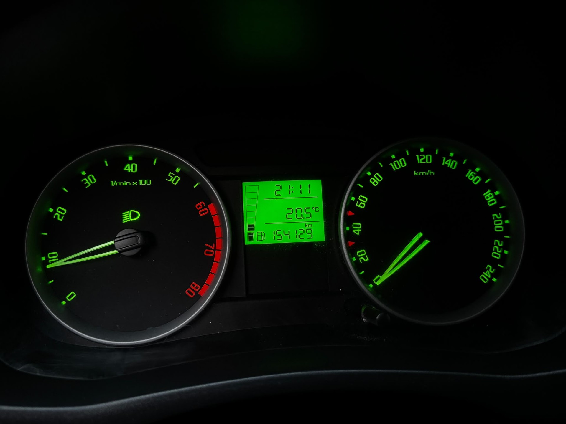 SKODA Fabia 1.2 Entry-image-7