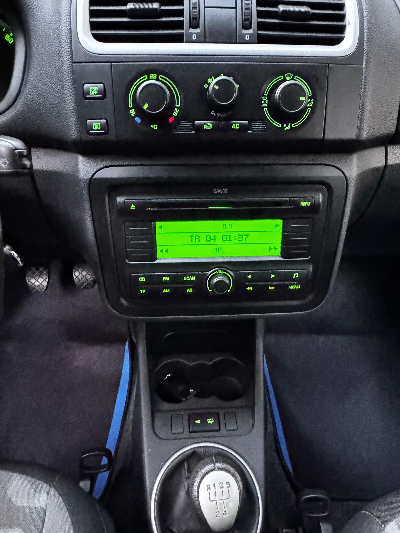 SKODA Fabia 1.2 Entry-image-4