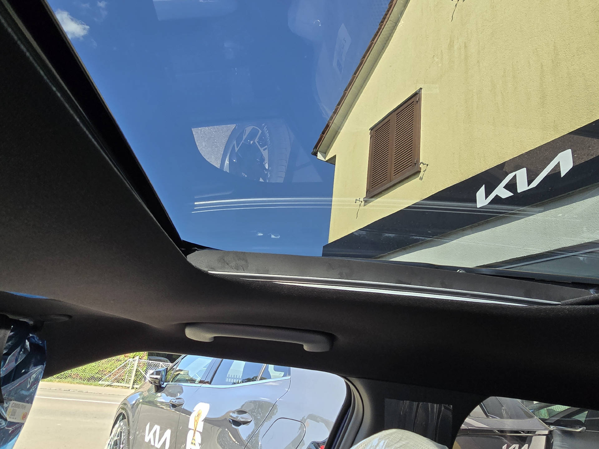 KIA EV4 Fastback 81 kWh GT-Line-image-10