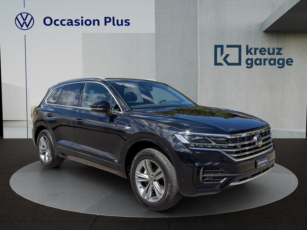 VW Touareg 3.0 TDI R Line Tiptronic-image-0