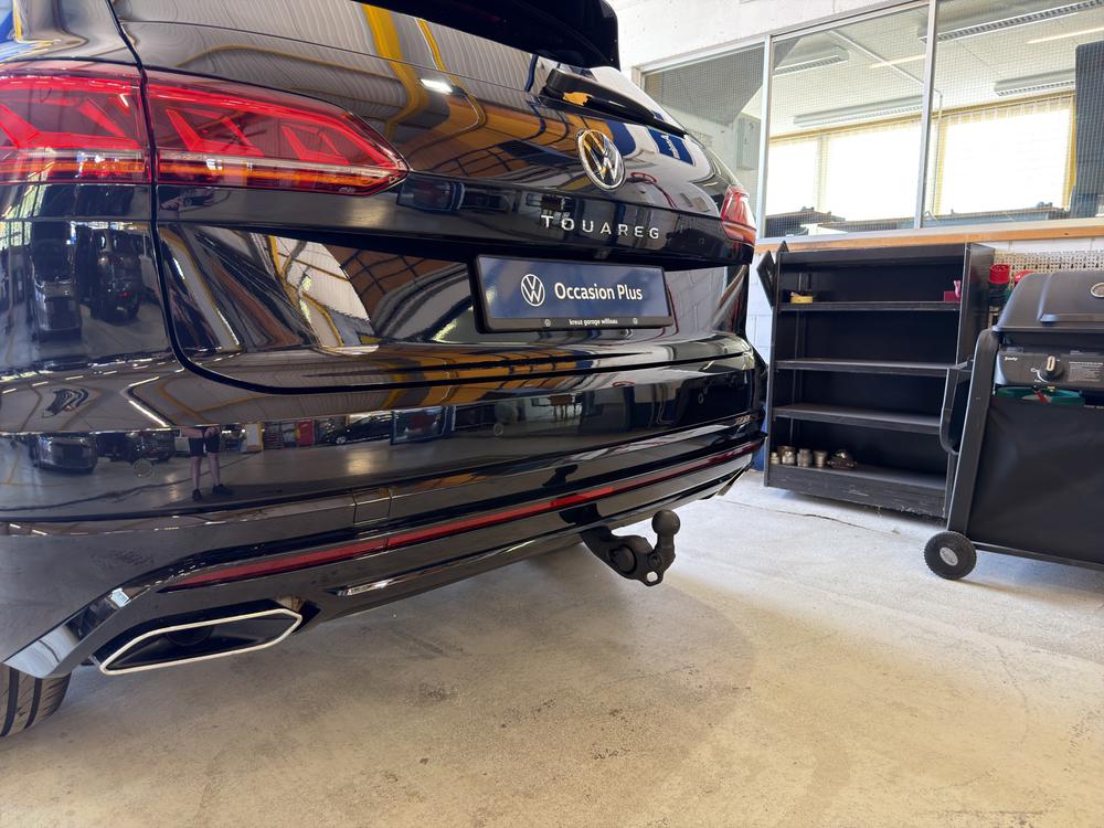 VW Touareg 3.0 TDI R Line Tiptronic-image-11