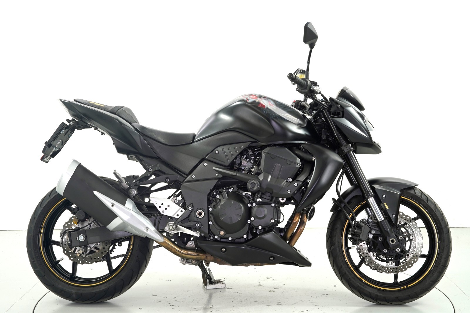 KAWASAKI Z 750 ABS-showroom-element-3