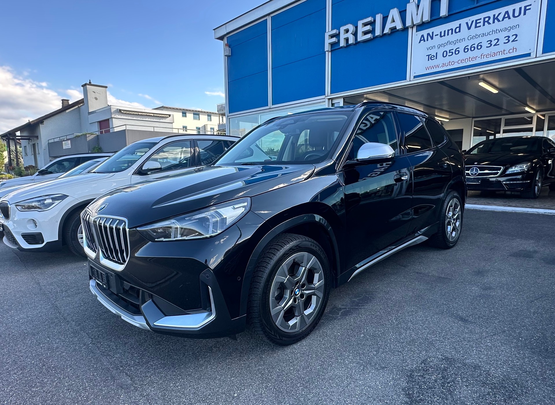 BMW X1 xDrive 23d 48V xLine-image-1
