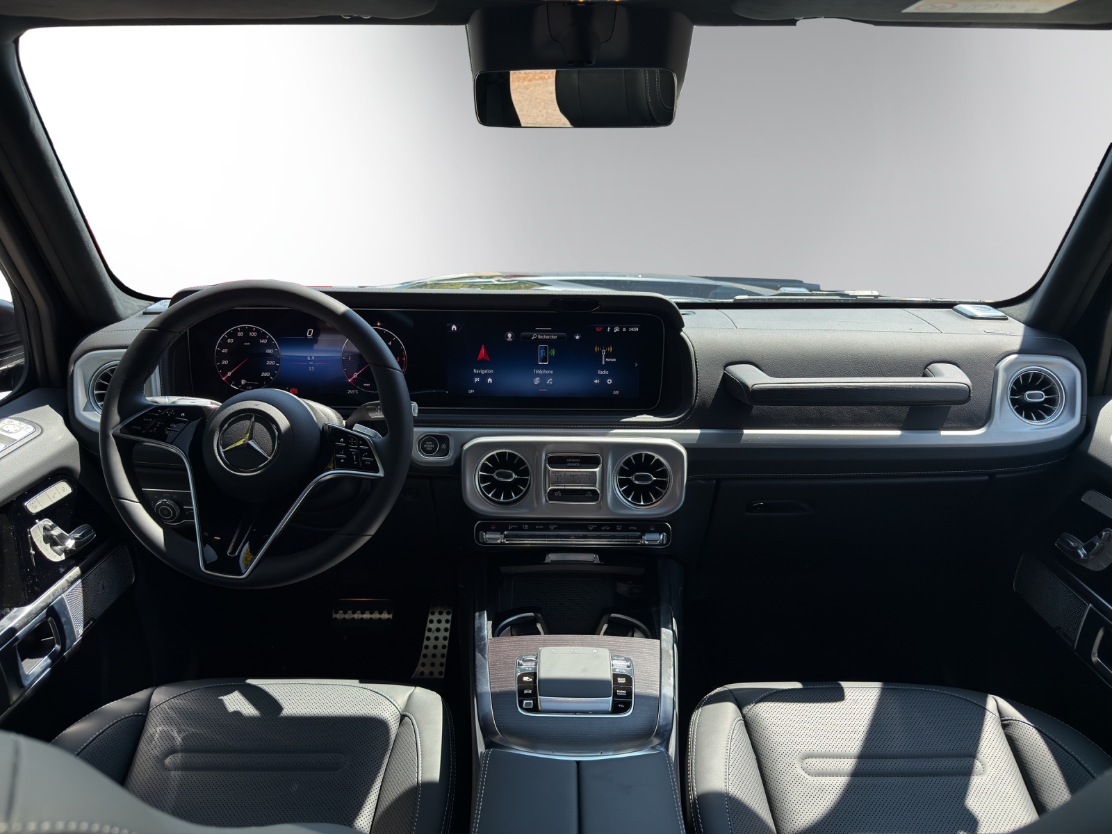 MERCEDES-BENZ G 450d 9G-Tronic-image-7