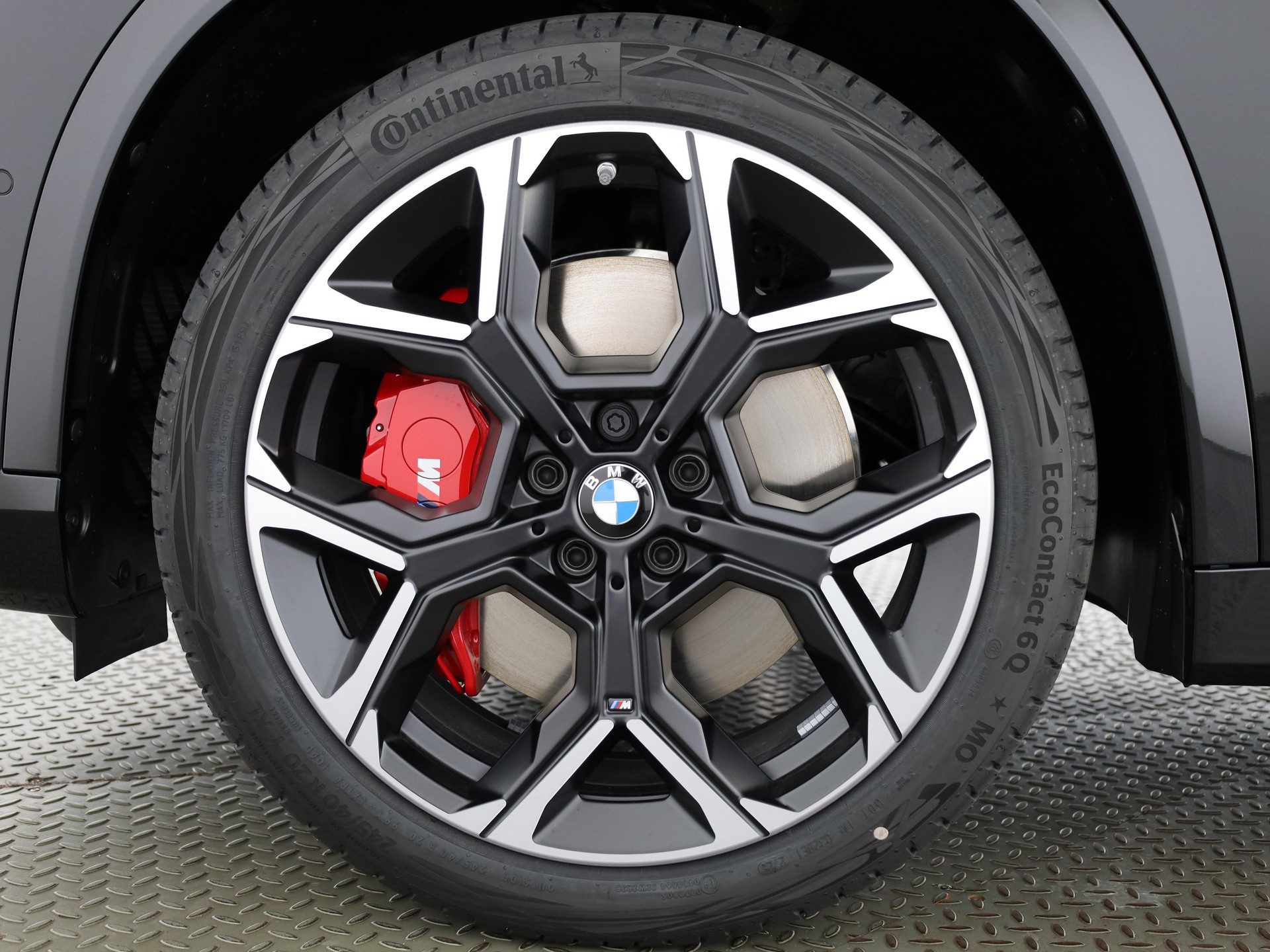 BMW X1 M35i-image-6