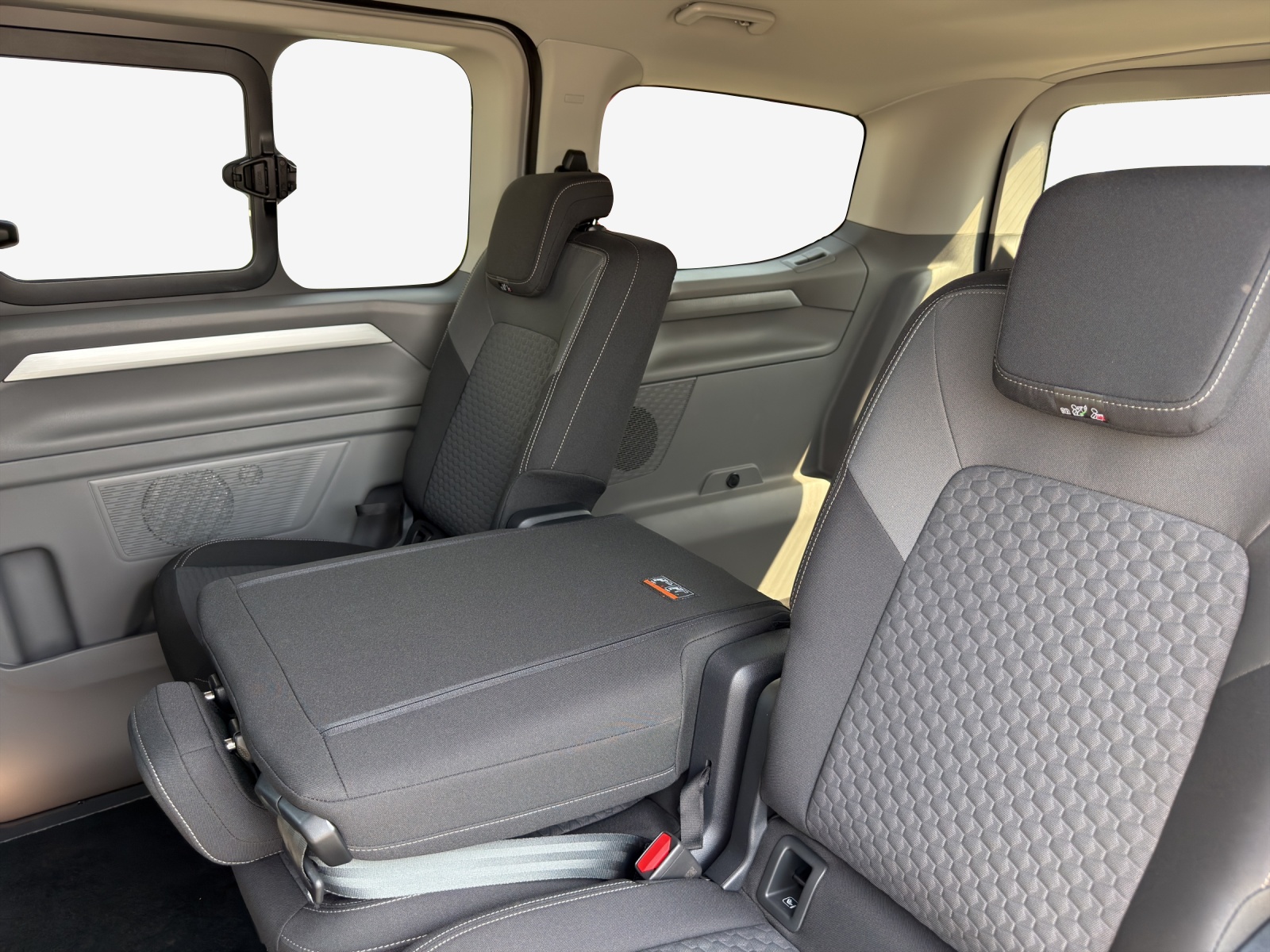 VW Caravelle 2.0 TDI Life Aut.8-image-13