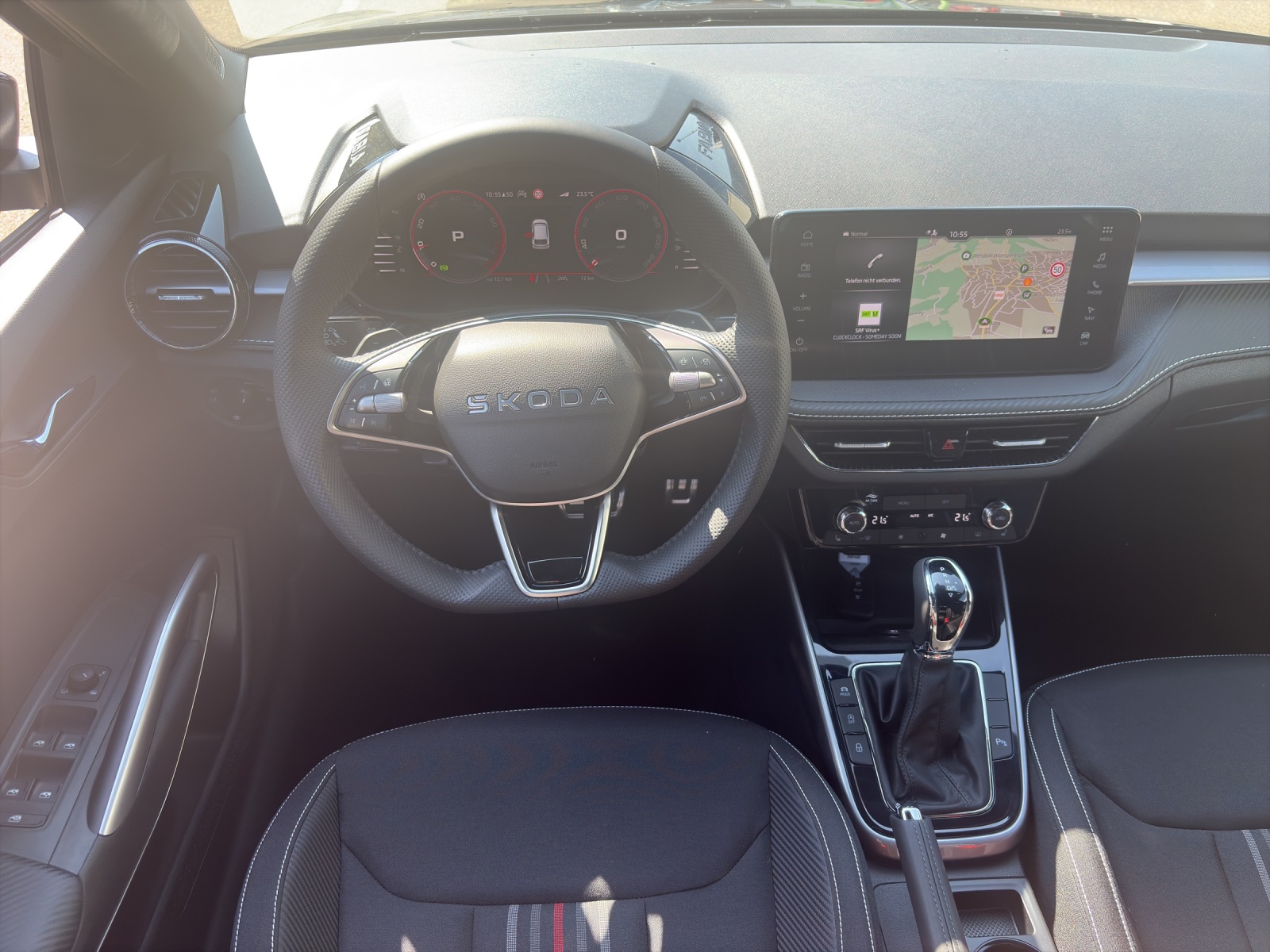 SKODA Fabia 1.5 TSI 130 DSG-image-9