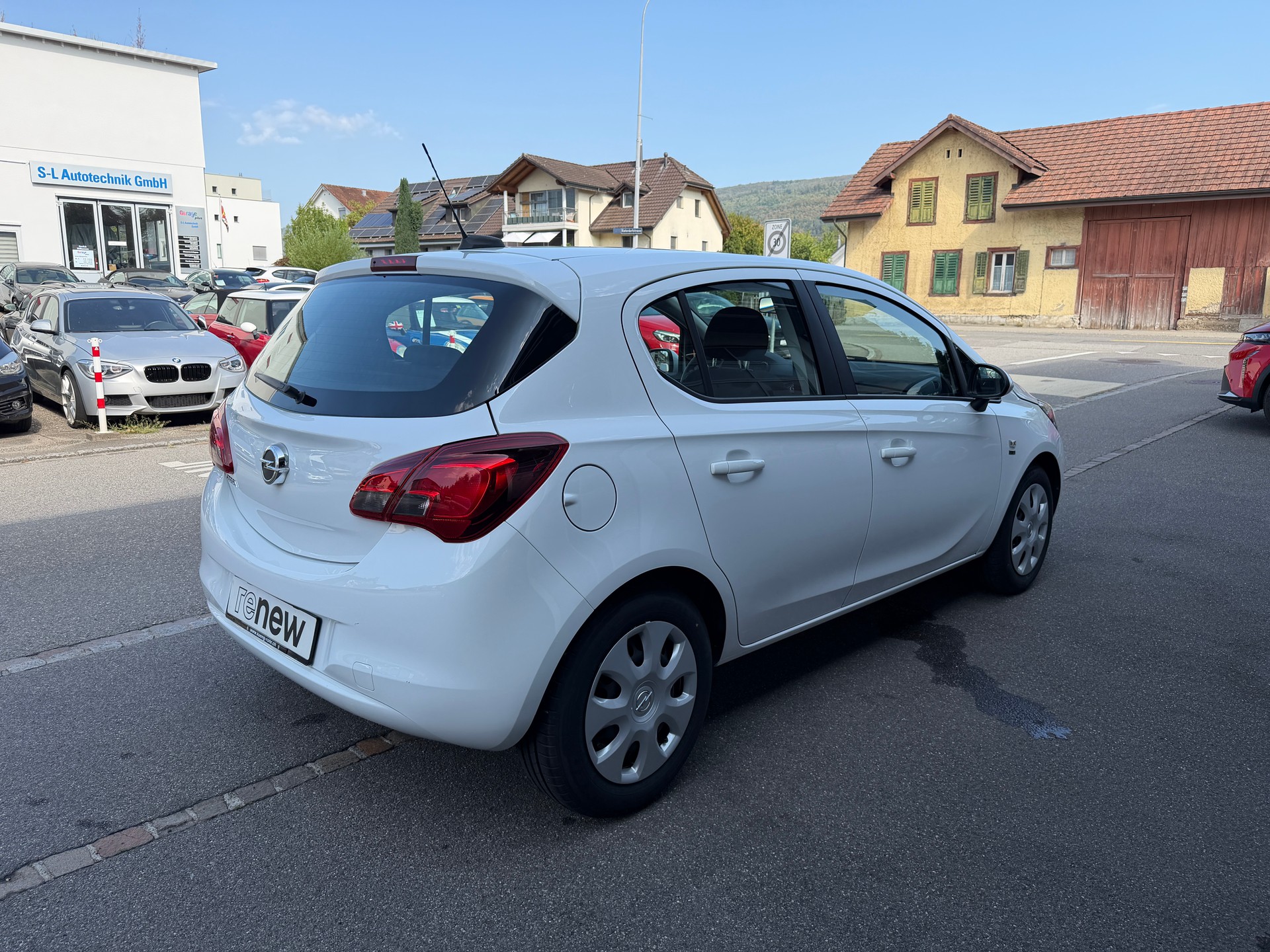 OPEL Corsa 1.4 eTEC 120 Years S/S-image-3