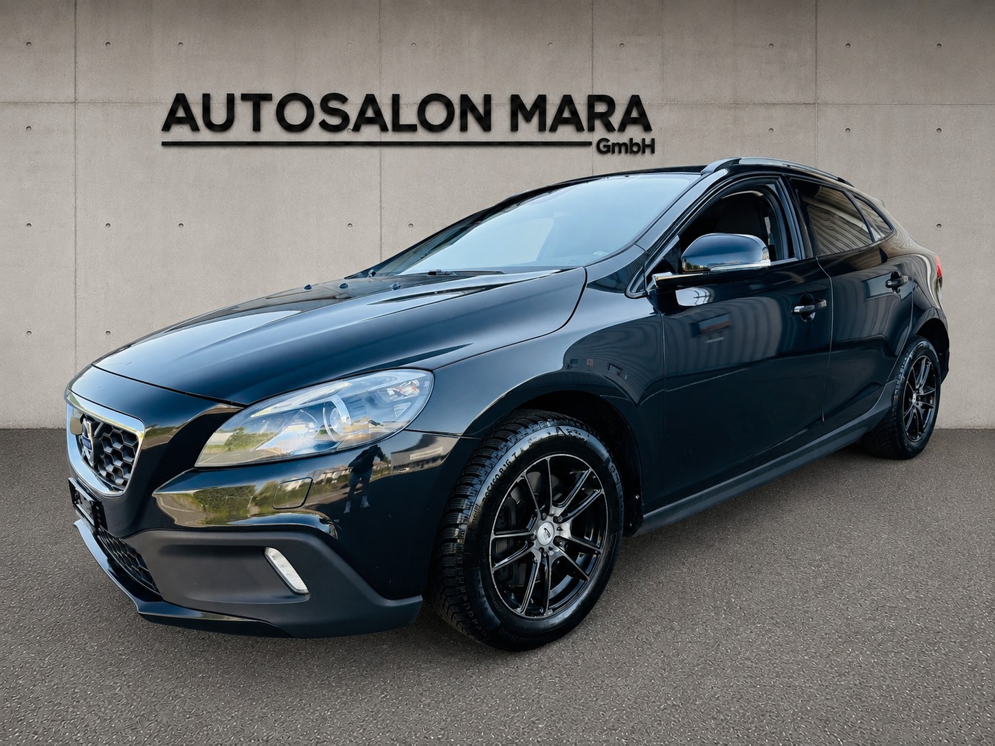 VOLVO V40 Cross Country T4 2.0 AWD Summum Geartronic-image-0