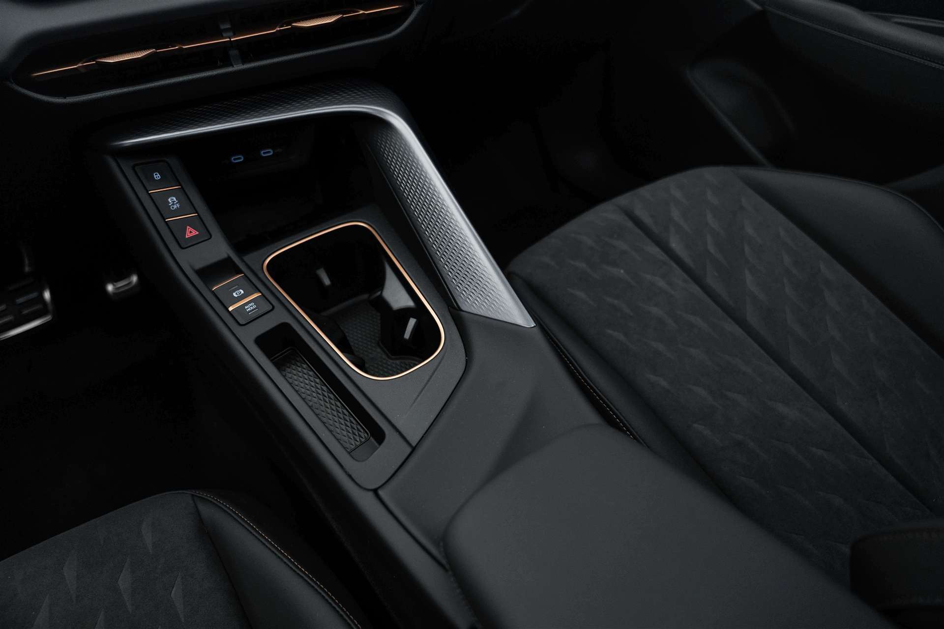 CUPRA CUPRA Terramar 2.0 TSi 4Drive VZ 265PS DSG-image-26