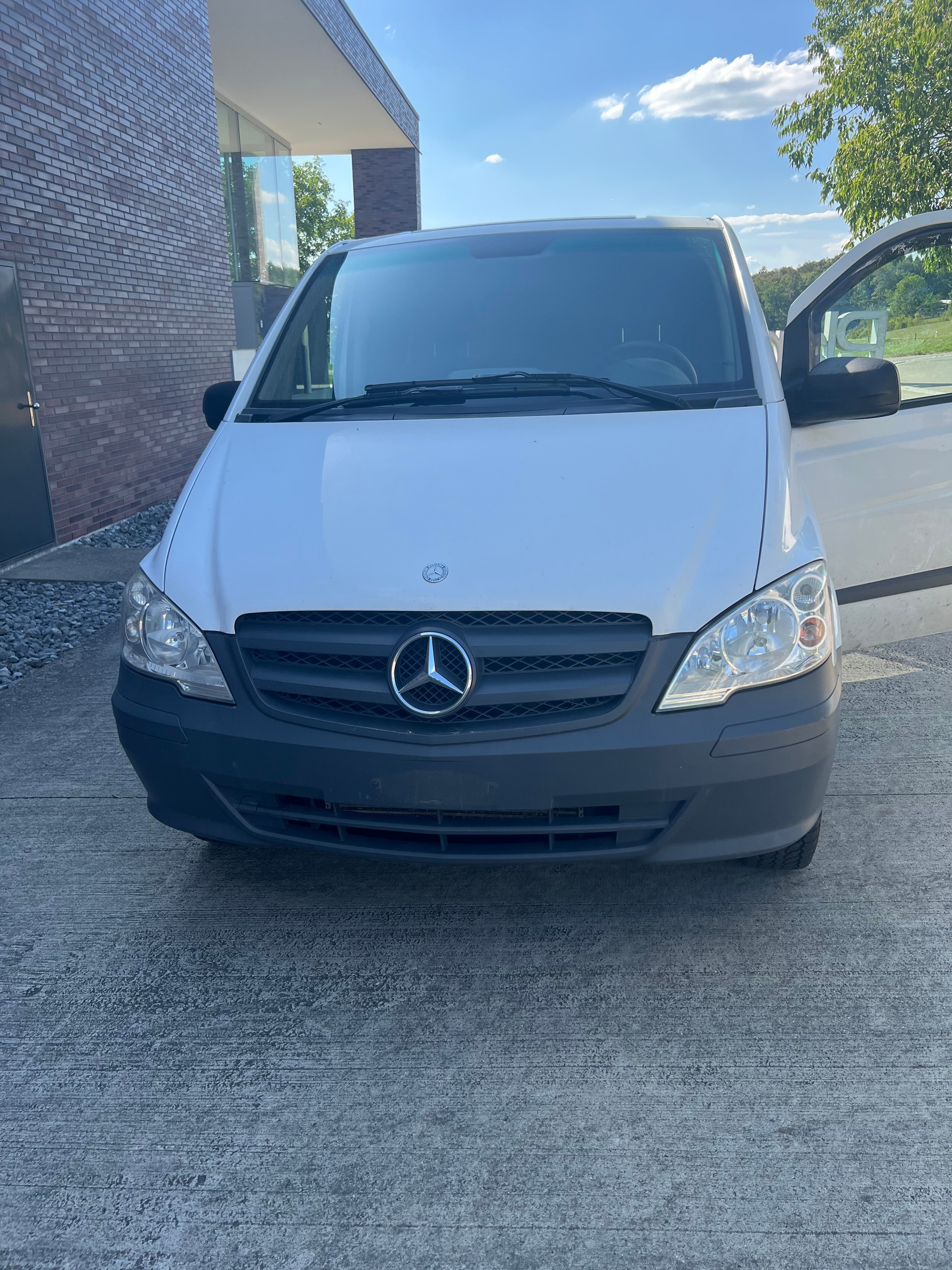 MERCEDES-BENZ Vito 113 CDI Blue Efficiency 4Matic A-image-0