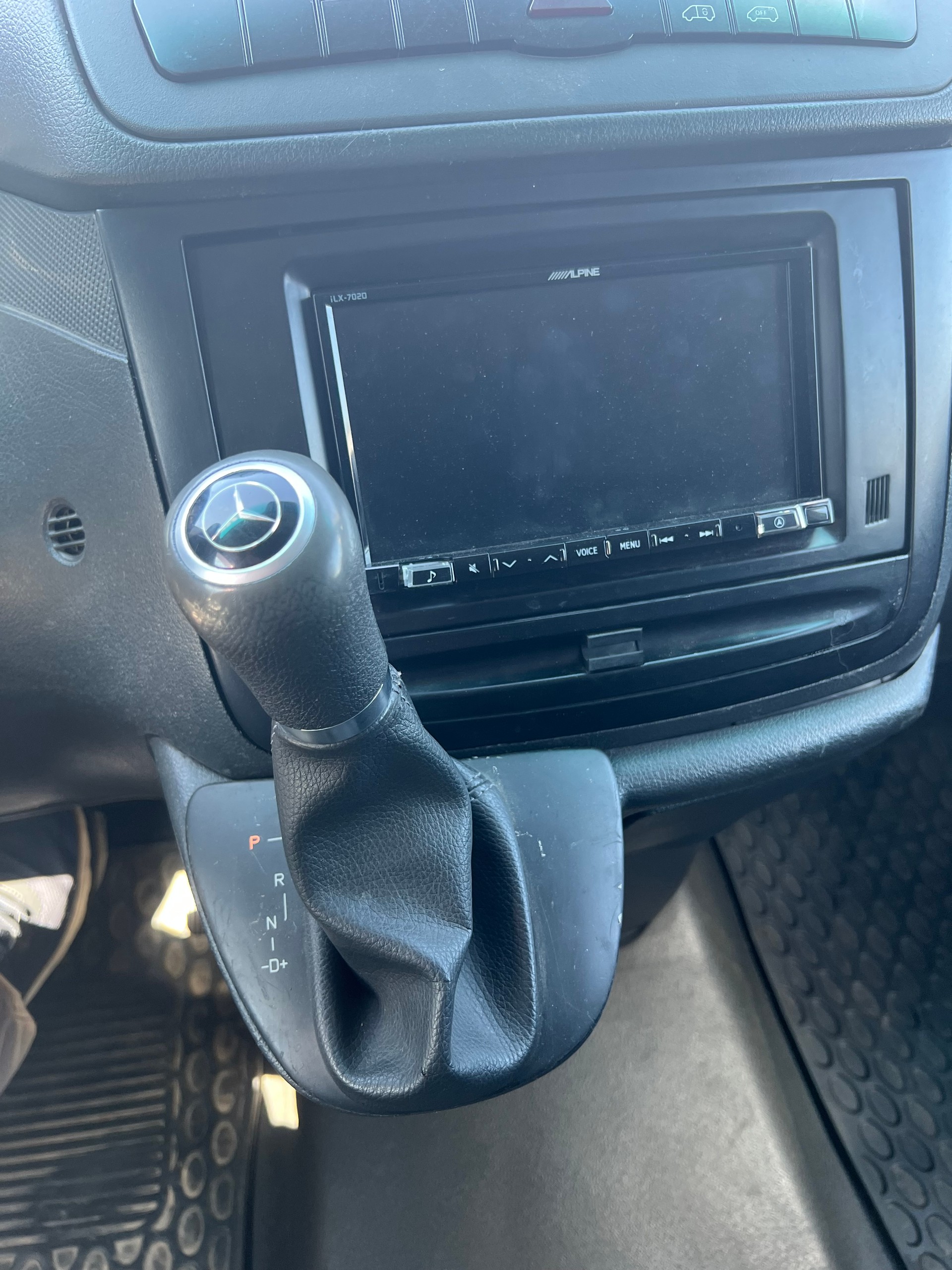 MERCEDES-BENZ Vito 113 CDI Blue Efficiency 4Matic A-image-1