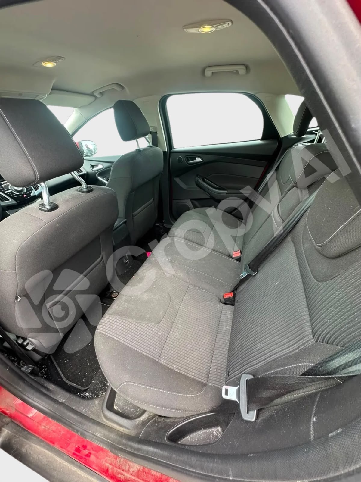FORD Focus 1.0 SCTi Trend-image-9