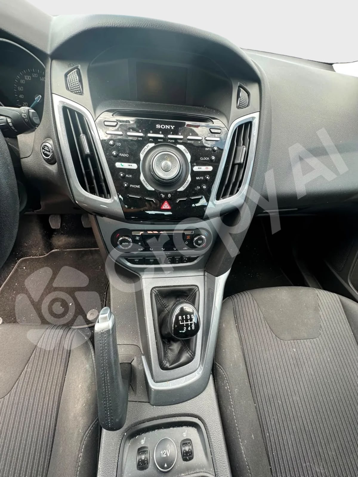 FORD Focus 1.0 SCTi Trend-image-7