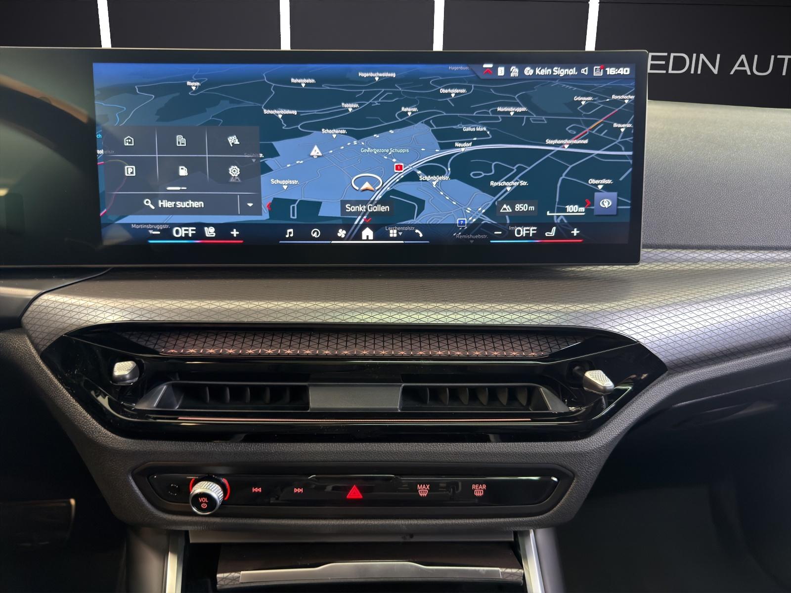 BMW M340i xDrive Touring-image-21