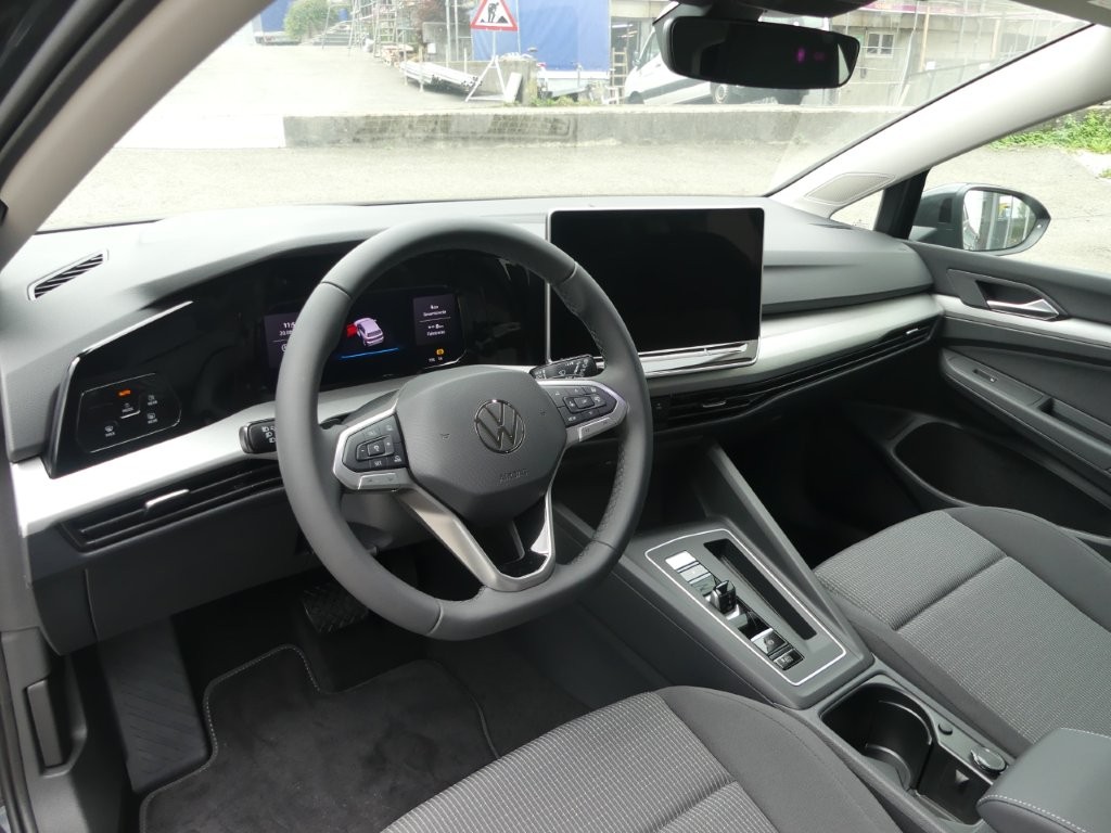 VW Golf 1.5 e TSI mHEV Value DSG-image-6