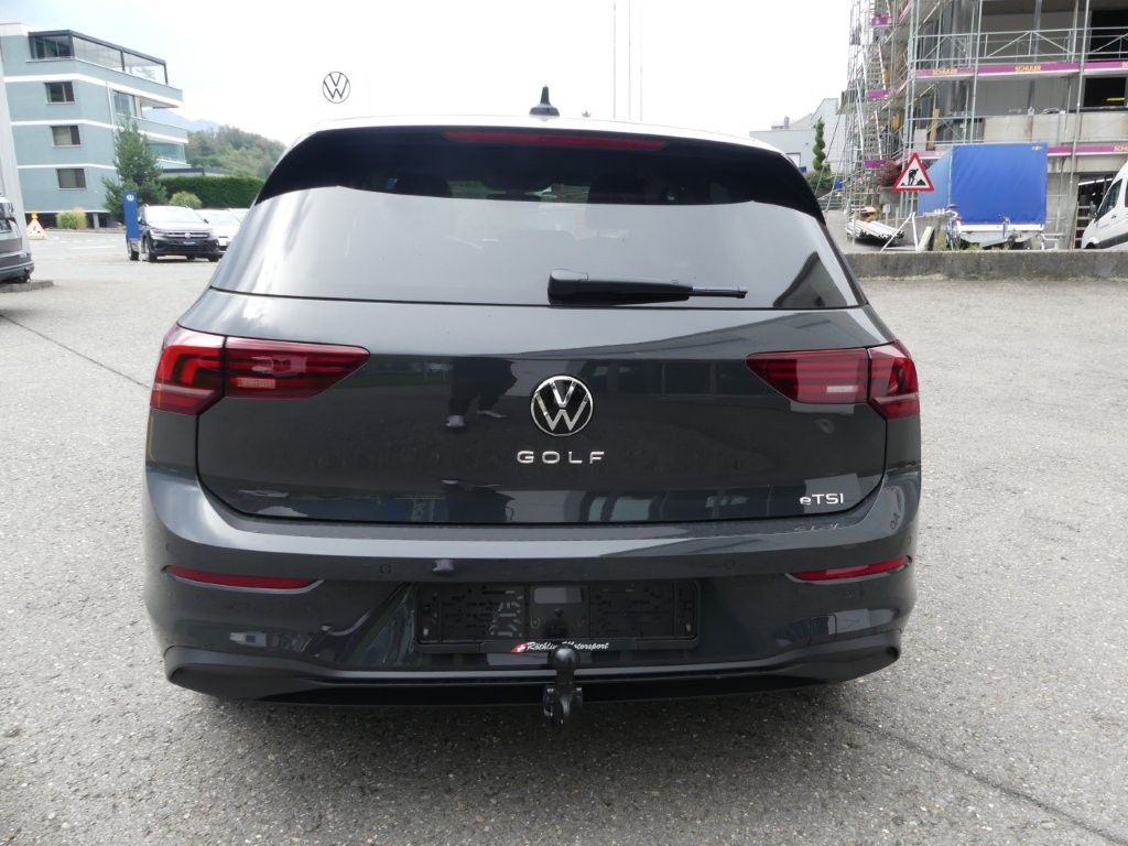 VW Golf 1.5 e TSI mHEV Value DSG-image-2
