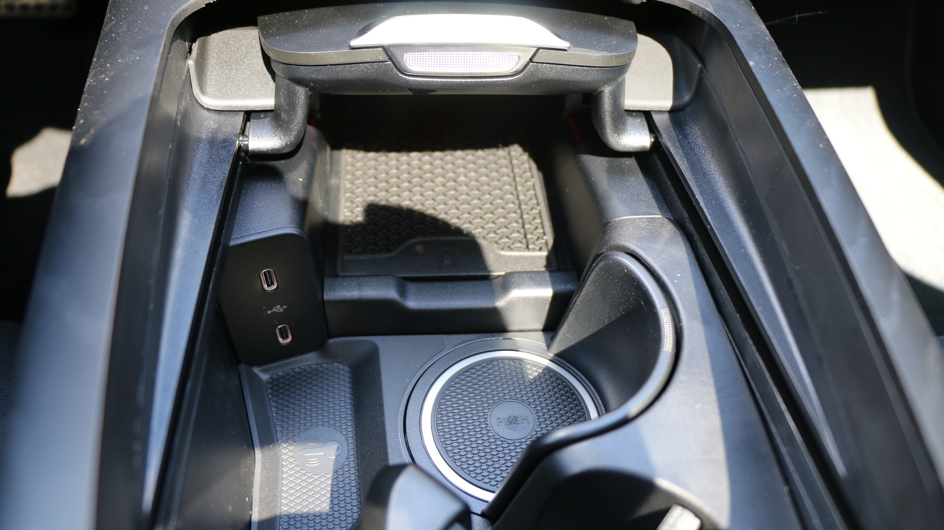 MERCEDES-BENZ E 220 d 4MATIC T-Modell "Swiss Star"-image-17