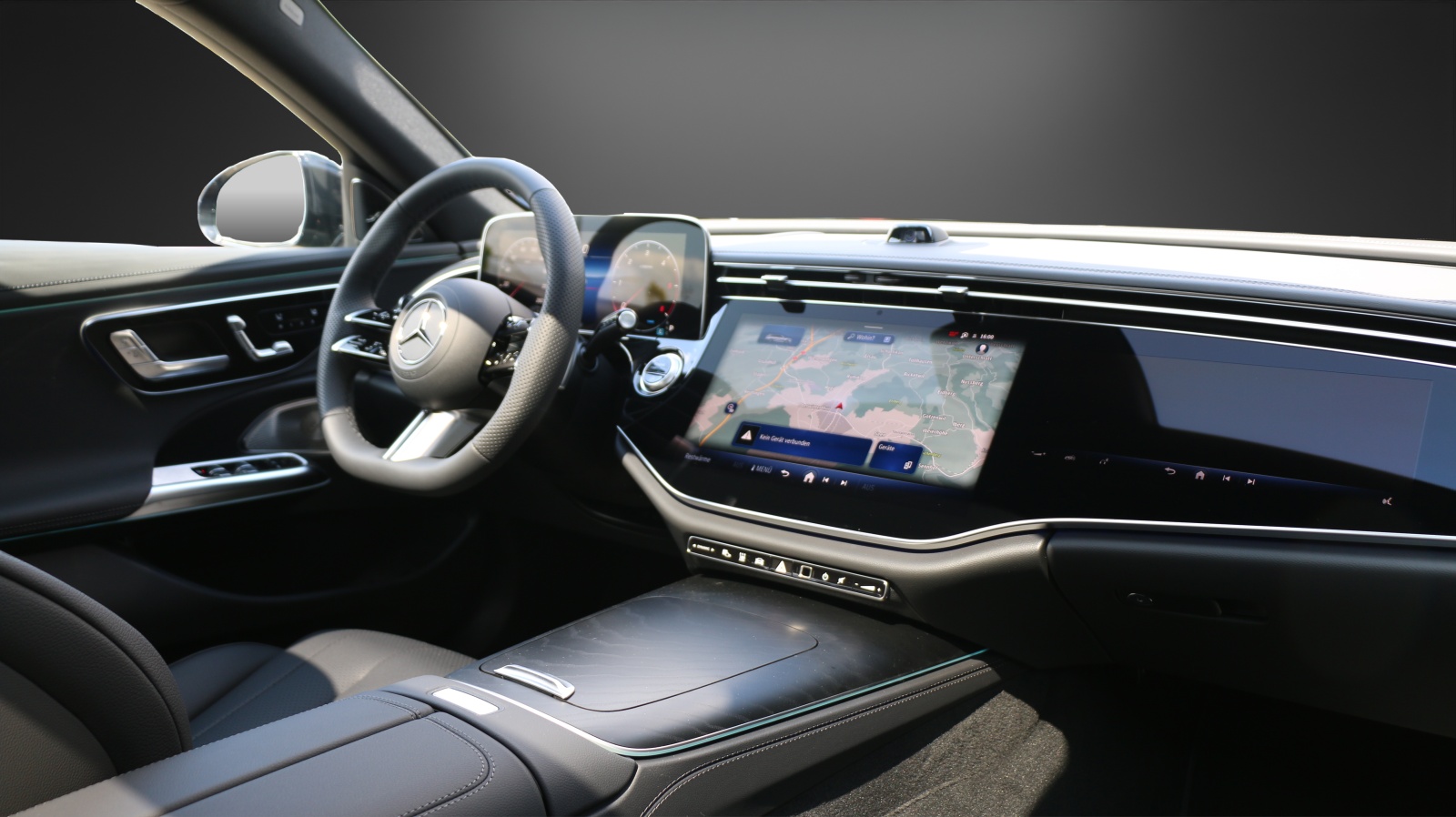 MERCEDES-BENZ E 220 d 4MATIC T-Modell "Swiss Star"-image-5