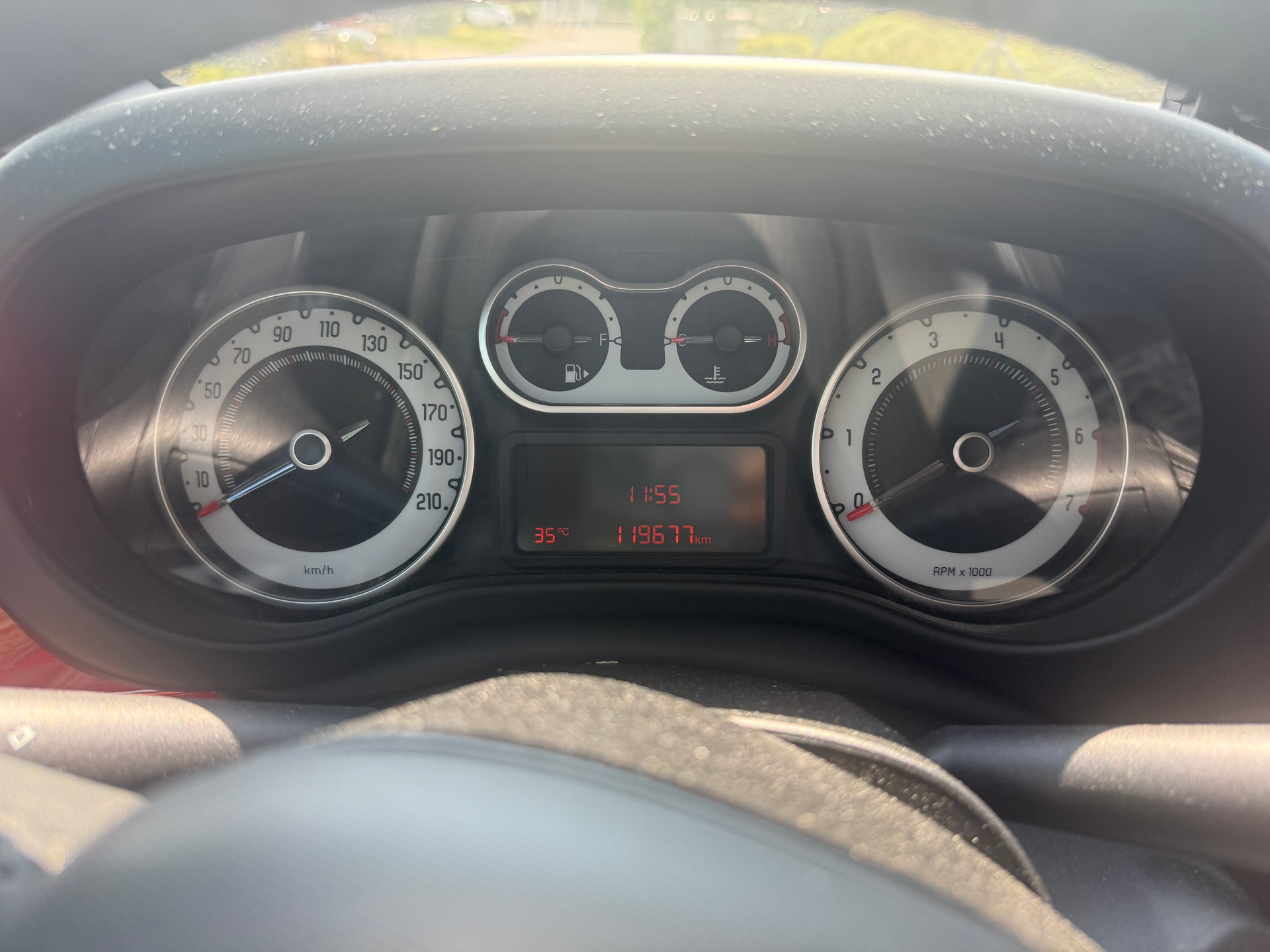 FIAT 500L 0.9 Twinair Turbo Trekking-image-11