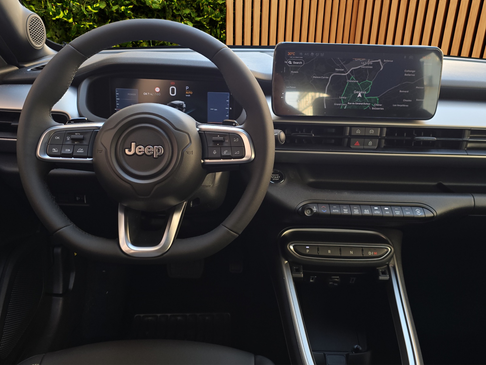 JEEP Avenger 1.2 Turbo MHEV Upland Plus 4xe-image-12