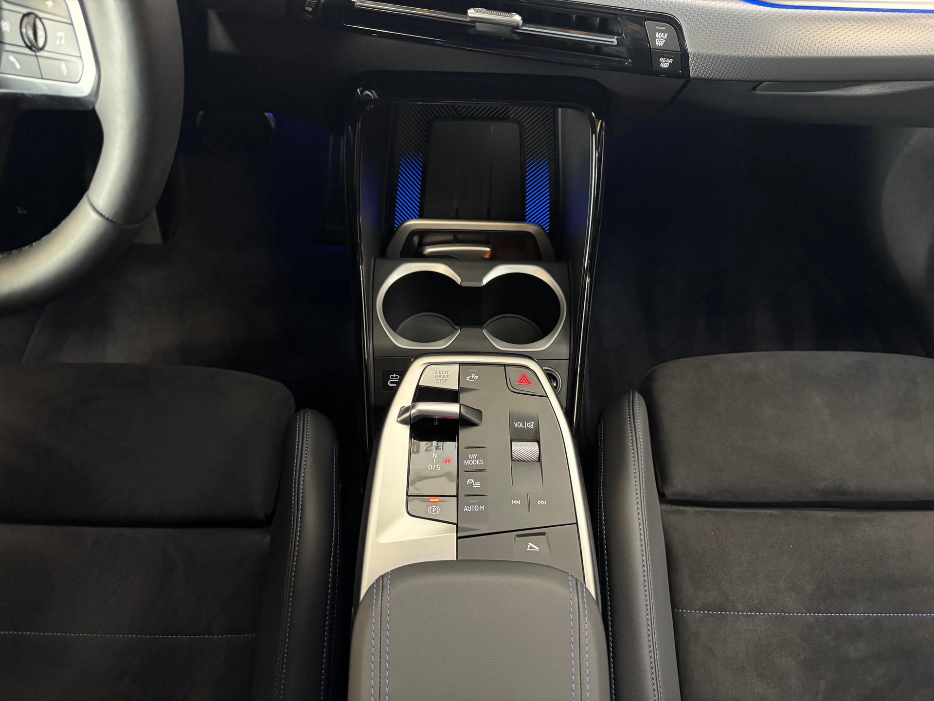 BMW X2 sDrive 20i 48V M Sport | CH-Fahrzeug | Iconic Glow-image-24