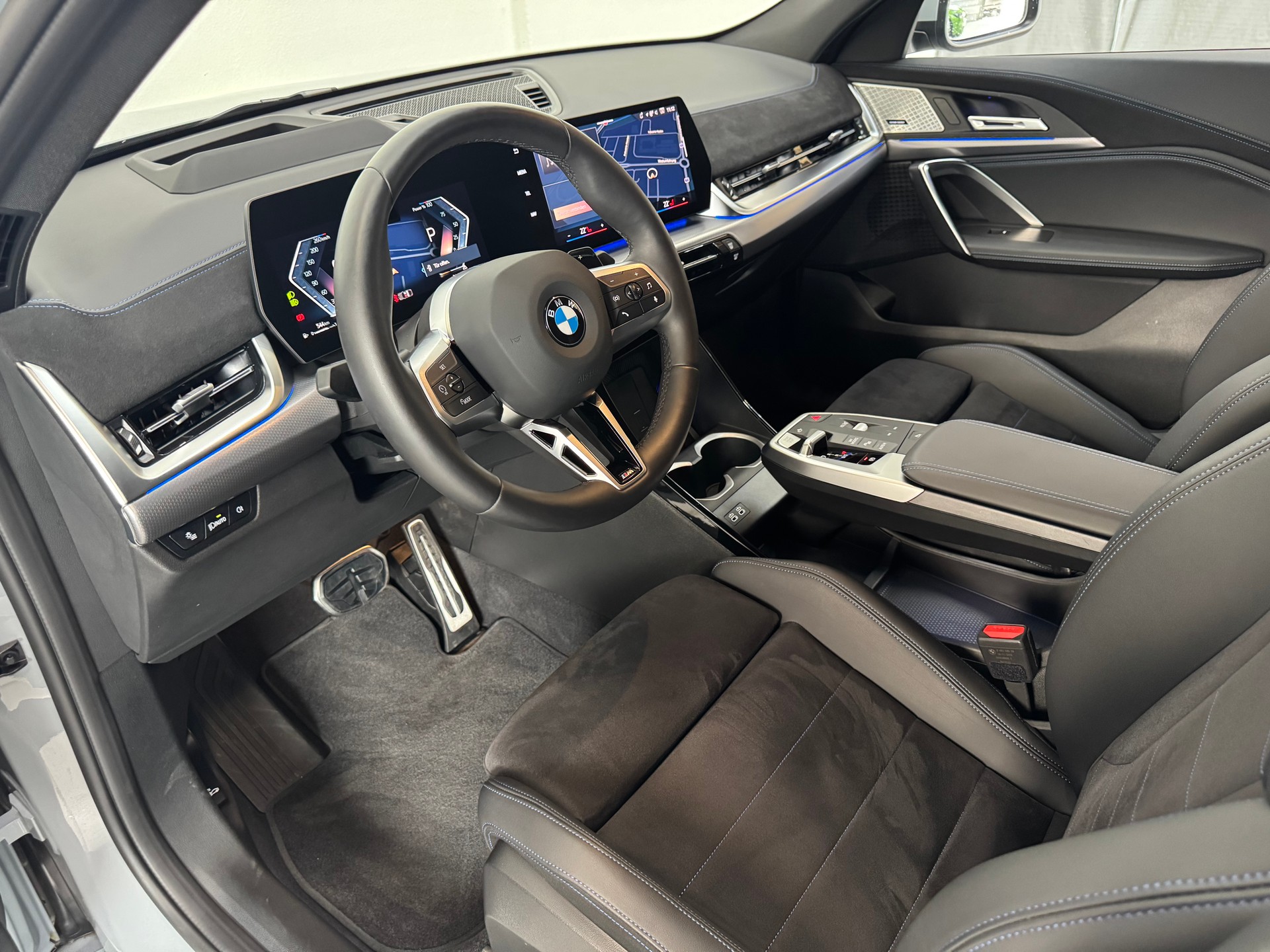 BMW X2 sDrive 20i 48V M Sport | CH-Fahrzeug | Iconic Glow-image-10