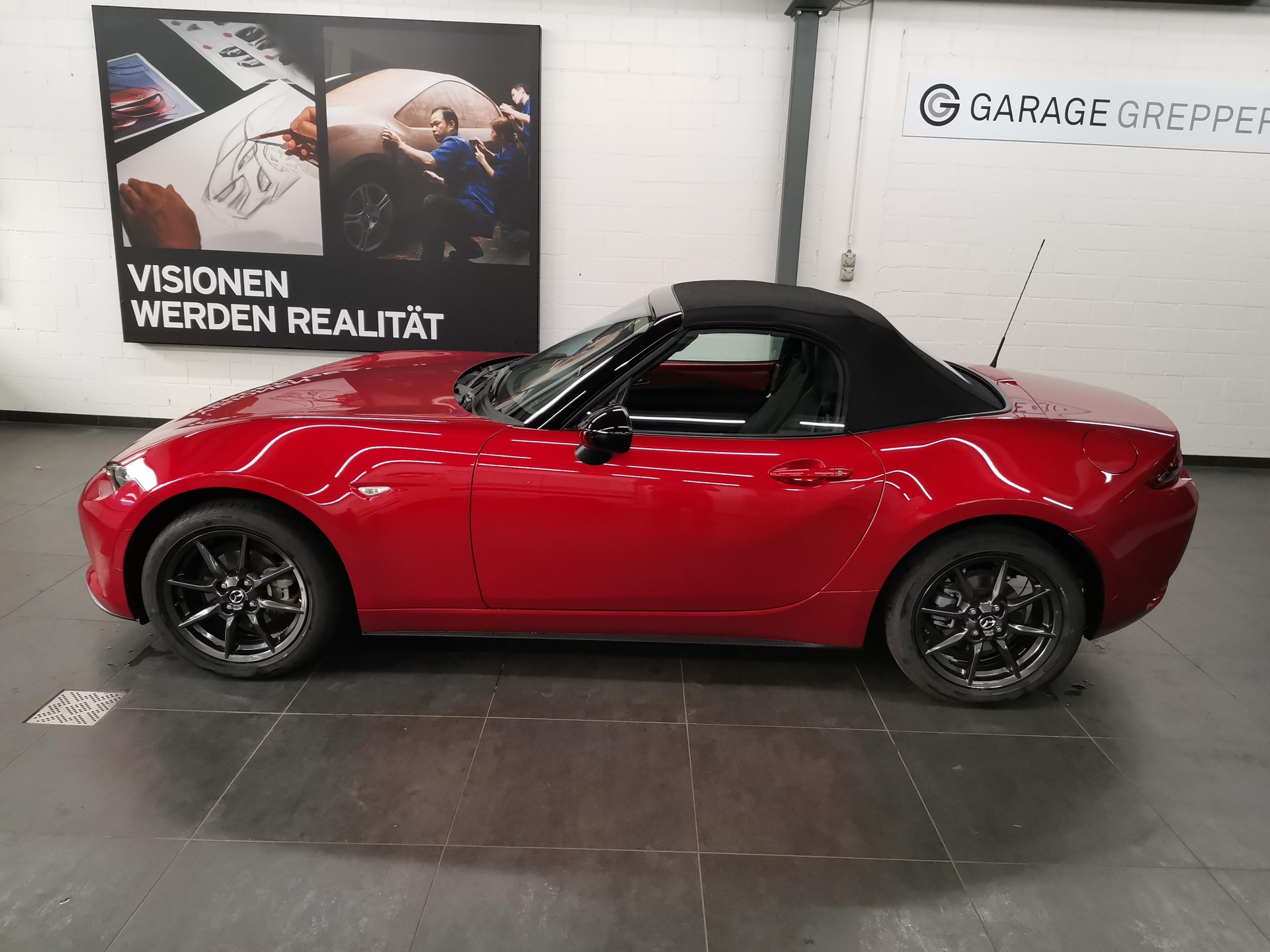 MAZDA MX-5 1.5 Ambition-image-2