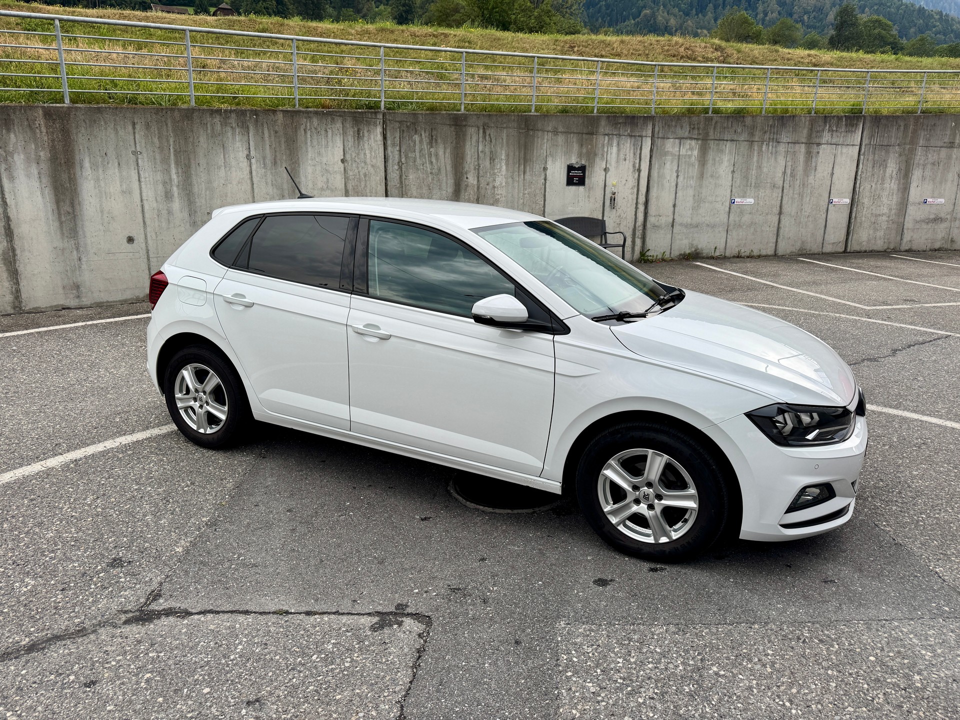 VW 1.0 TSI Comfortline DSG-image-1
