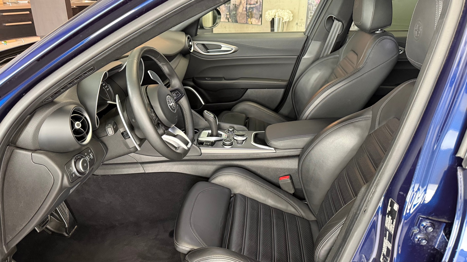 ALFA ROMEO Giulia 2.0 Q4 Veloce-image-10