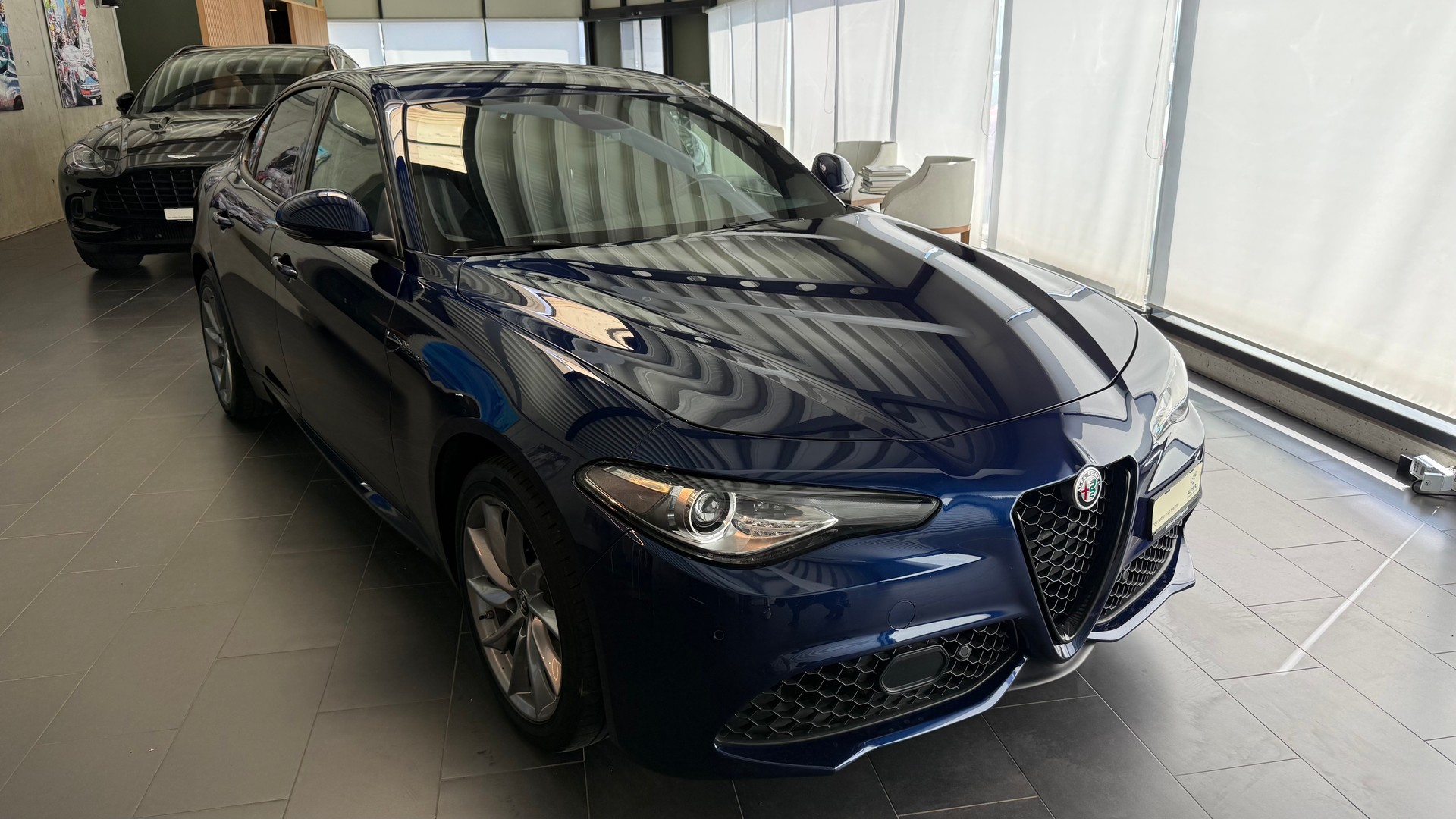 ALFA ROMEO Giulia 2.0 Q4 Veloce-image-1