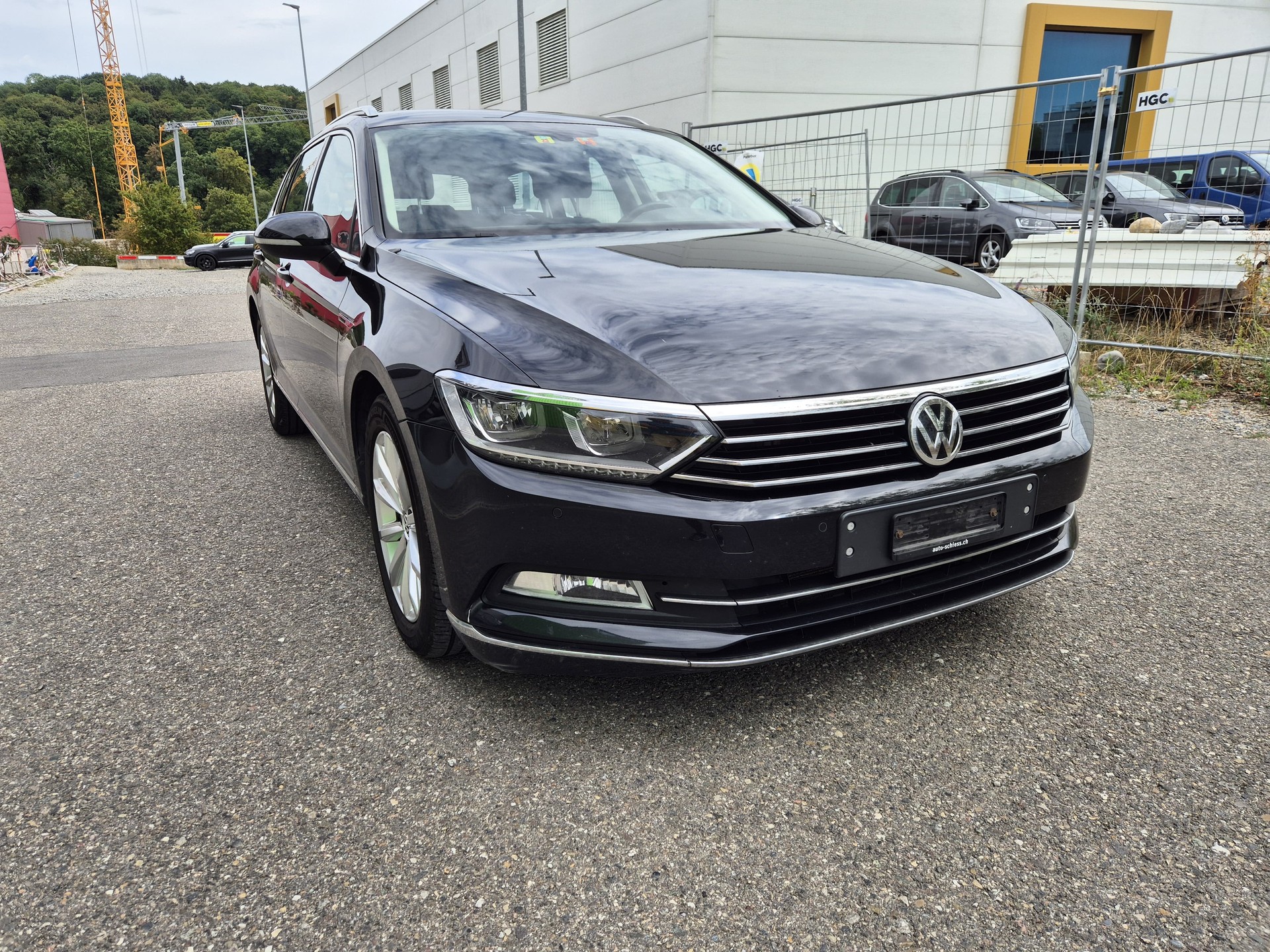 VW Passat Variant 2.0 TDI BMT High. DSG 4Motion-image-1