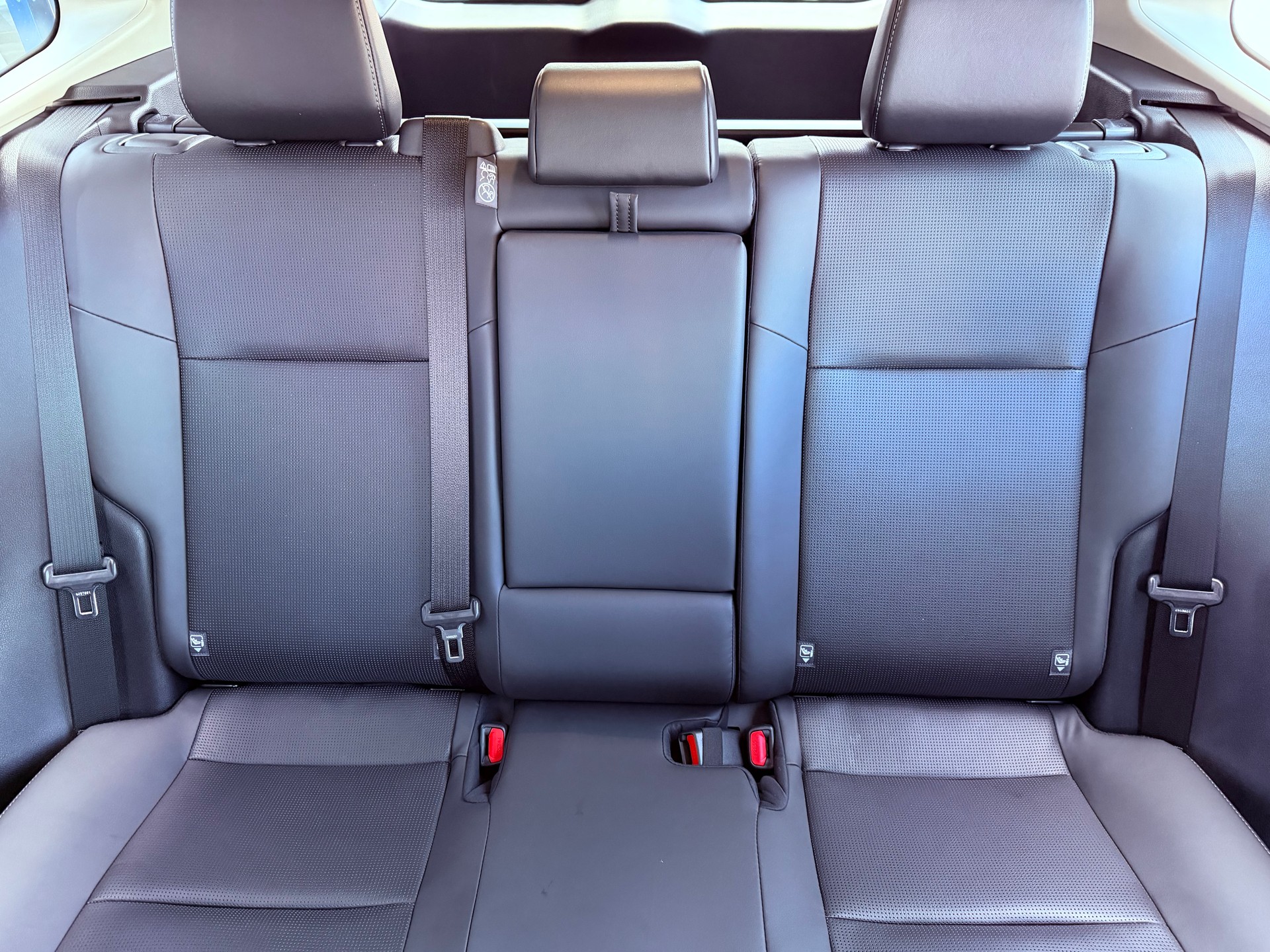 TOYOTA RAV-4 2.5 HSD Premium e-CVT AWD-image-16