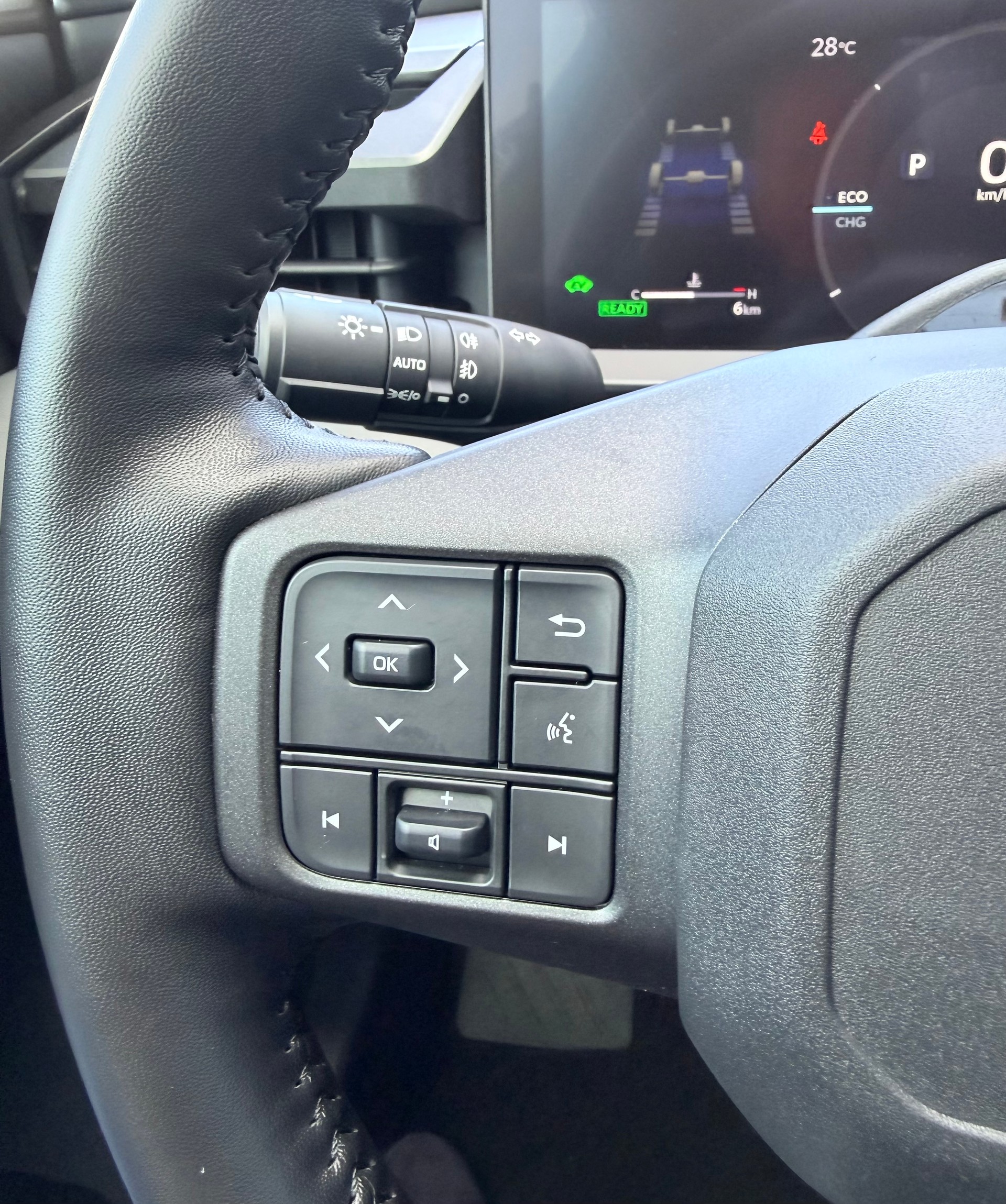 TOYOTA RAV-4 2.5 HSD Premium e-CVT AWD-image-20