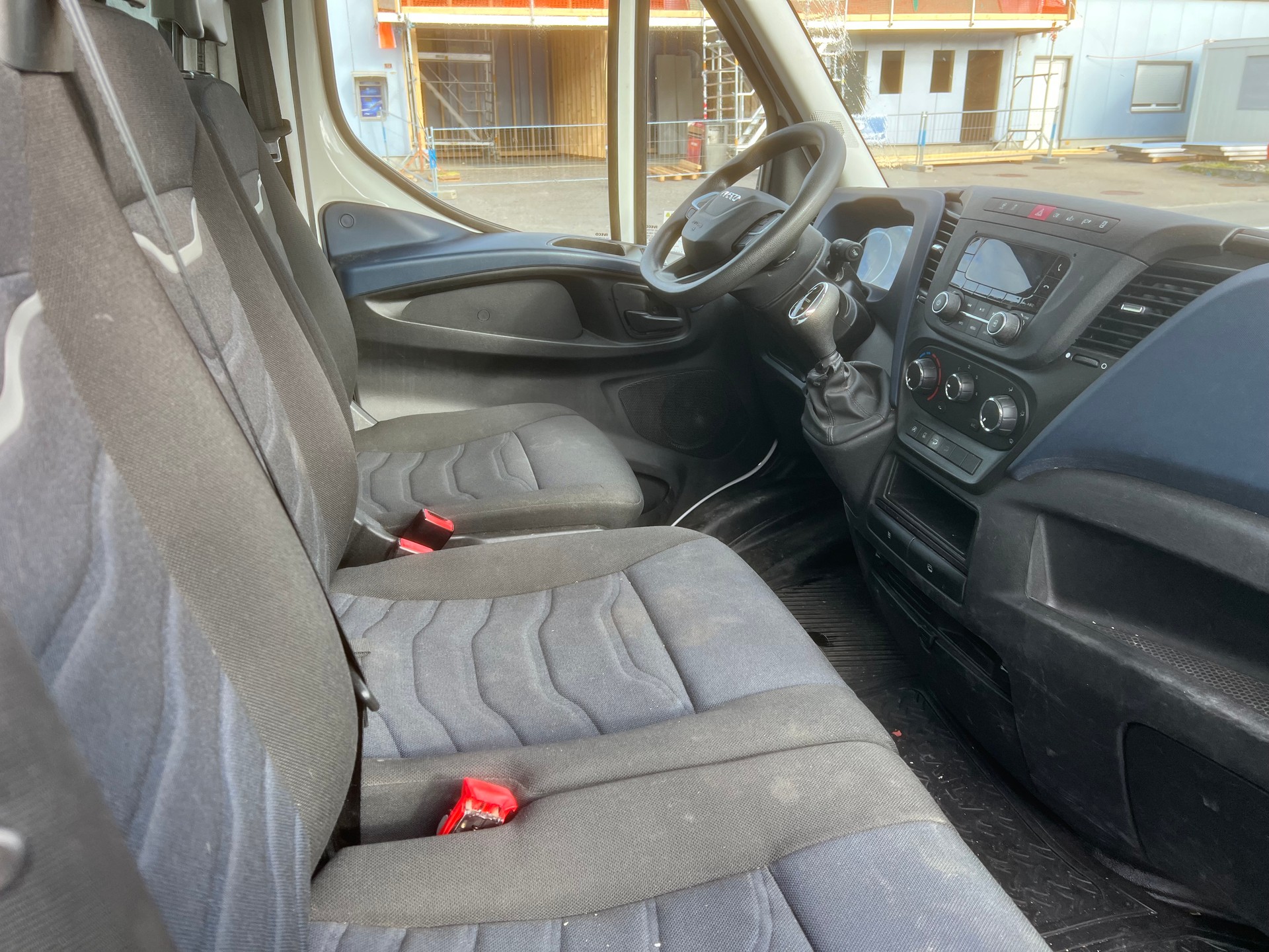 IVECO 35 S 16H A8-image-9