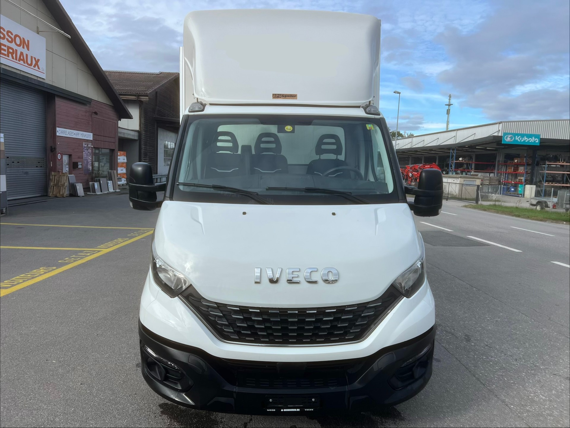 IVECO 35 S 16H A8-image-4