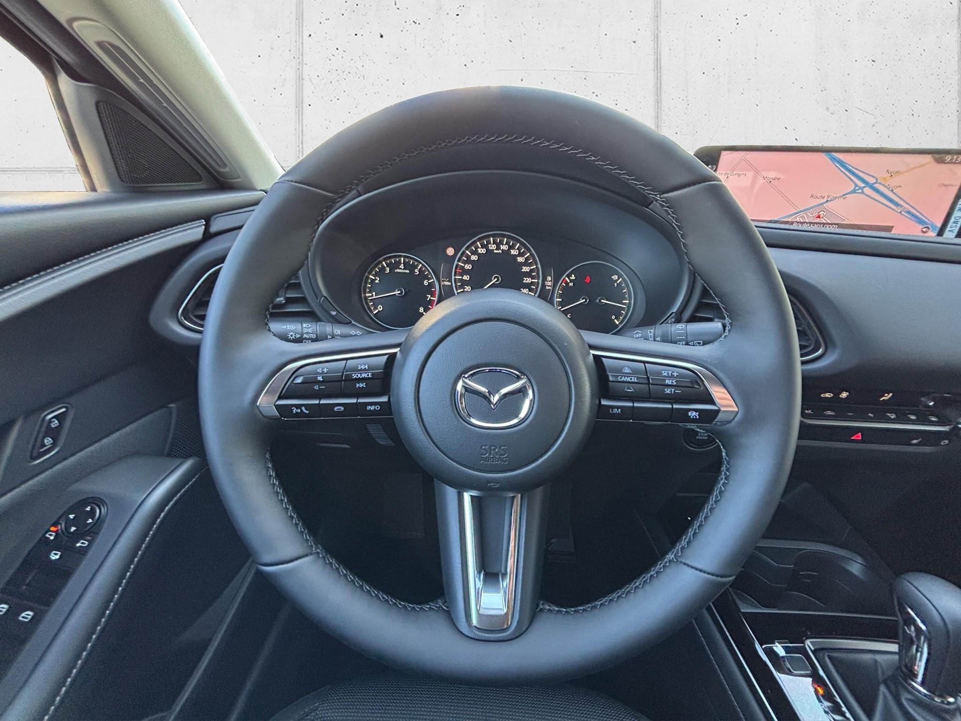 MAZDA CX-30 2.5 Centre-Line DESI-image-9