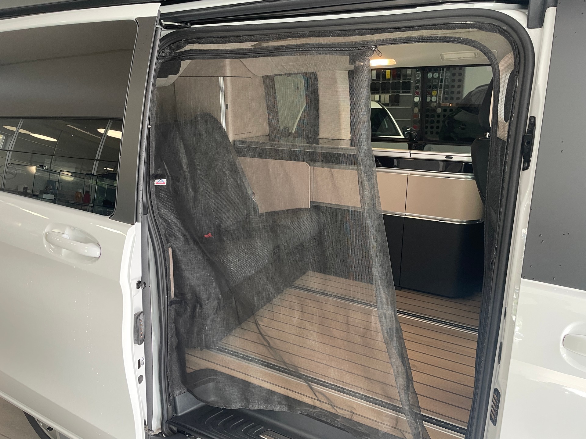 MERCEDES-BENZ Marco Polo 220 d Trend 4M Automat-image-10
